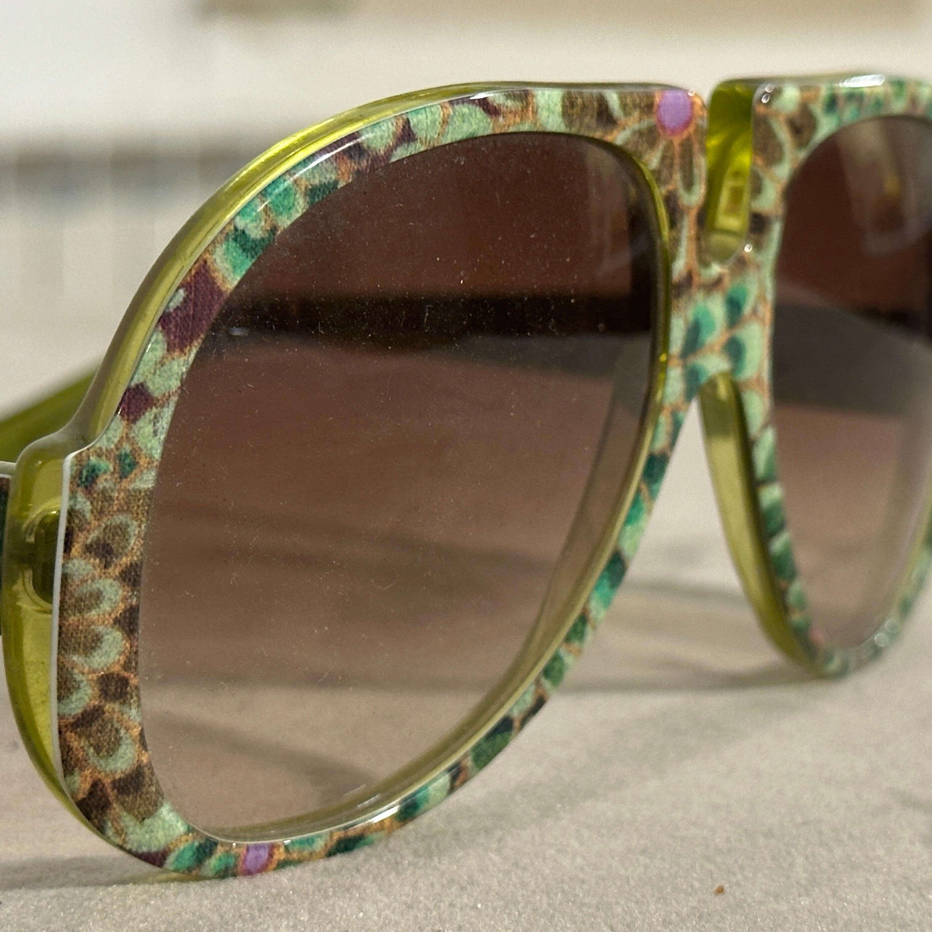 Übergroße italienische Vintage-Sonnenbrille des 21. Jahrhunderts von Patty Paillette Venedig im Angebot 4