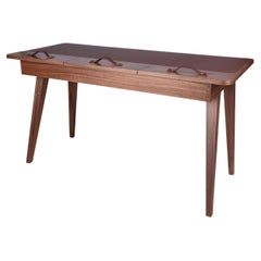 bureau Kipling en bois de noyer du 21ème siècle en cuir et laiton