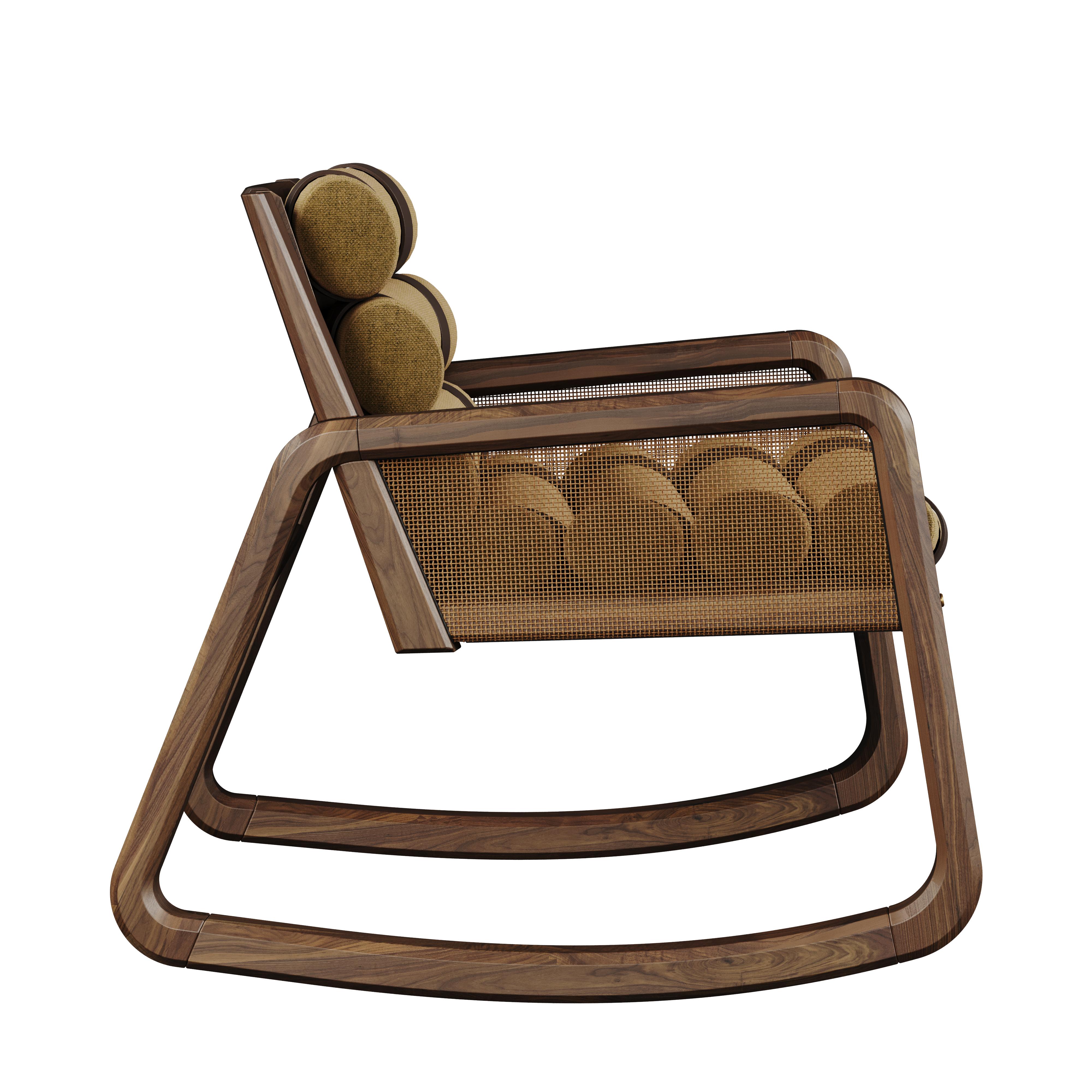 21st Century Walnut Wood William Armchair Linen In New Condition For Sale In RIO TINTO, PT