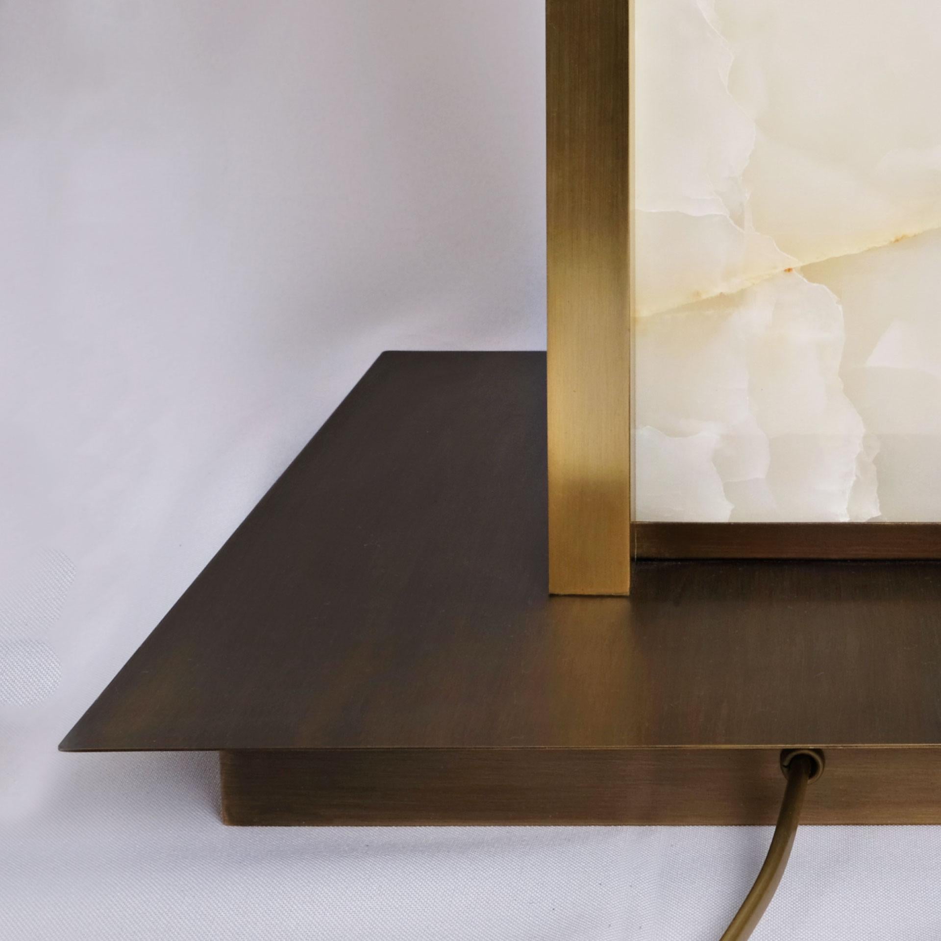 Contemporary 21st Century Washington Floor Lamp Brass Onyx For Sale