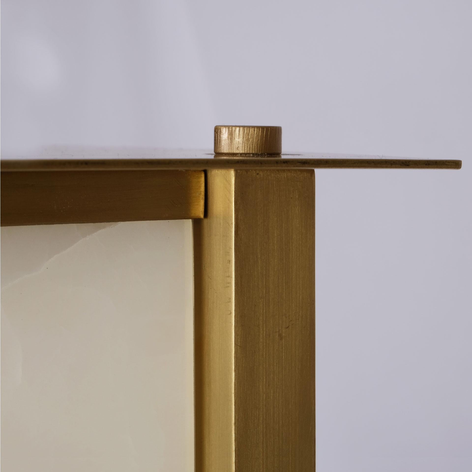 21st Century Washington Floor Lamp Brass Onyx For Sale 1