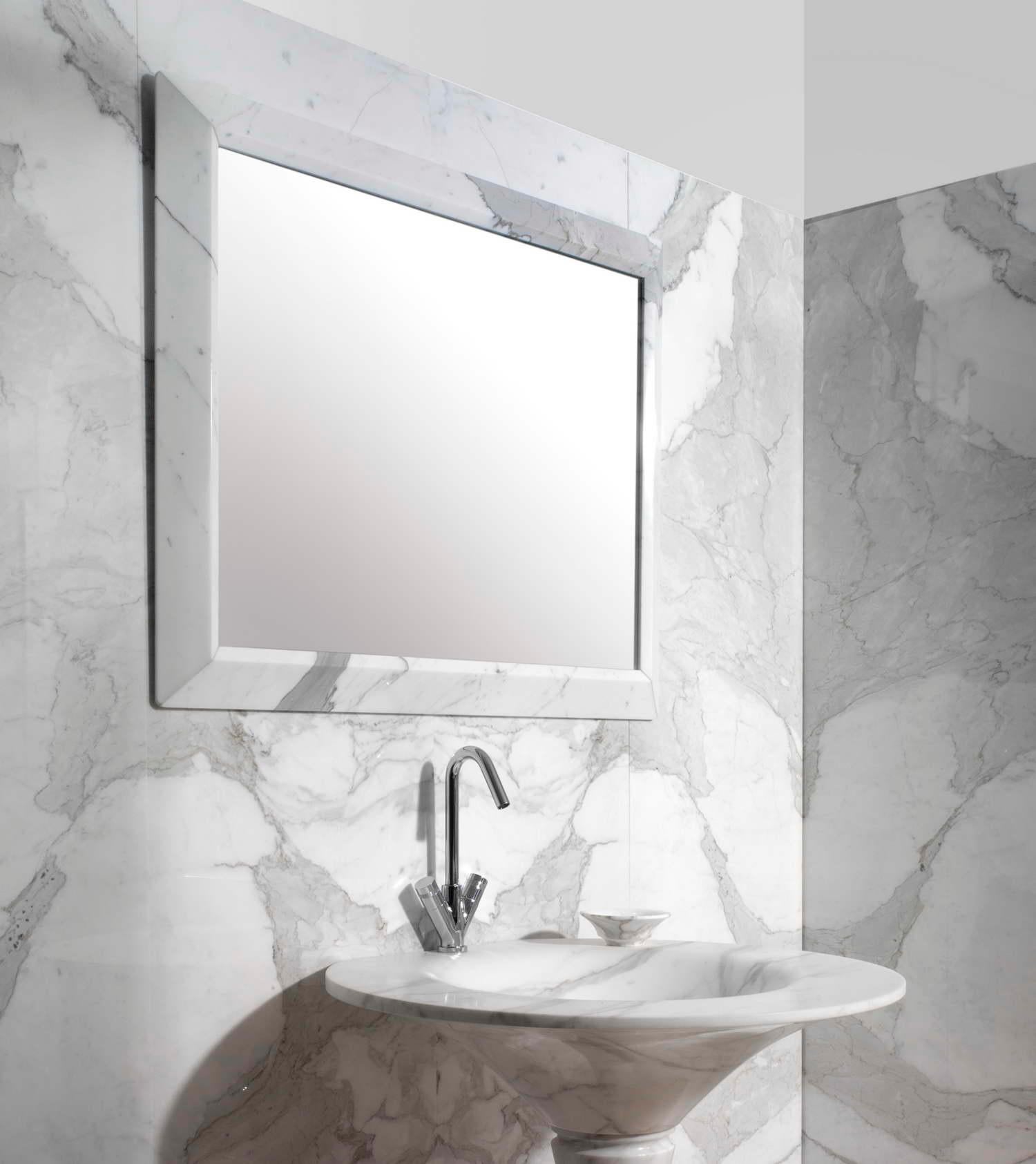 Italian 21st Century White Carrara & Calacatta Gold Marble Washbasin Grancaracalla For Sale
