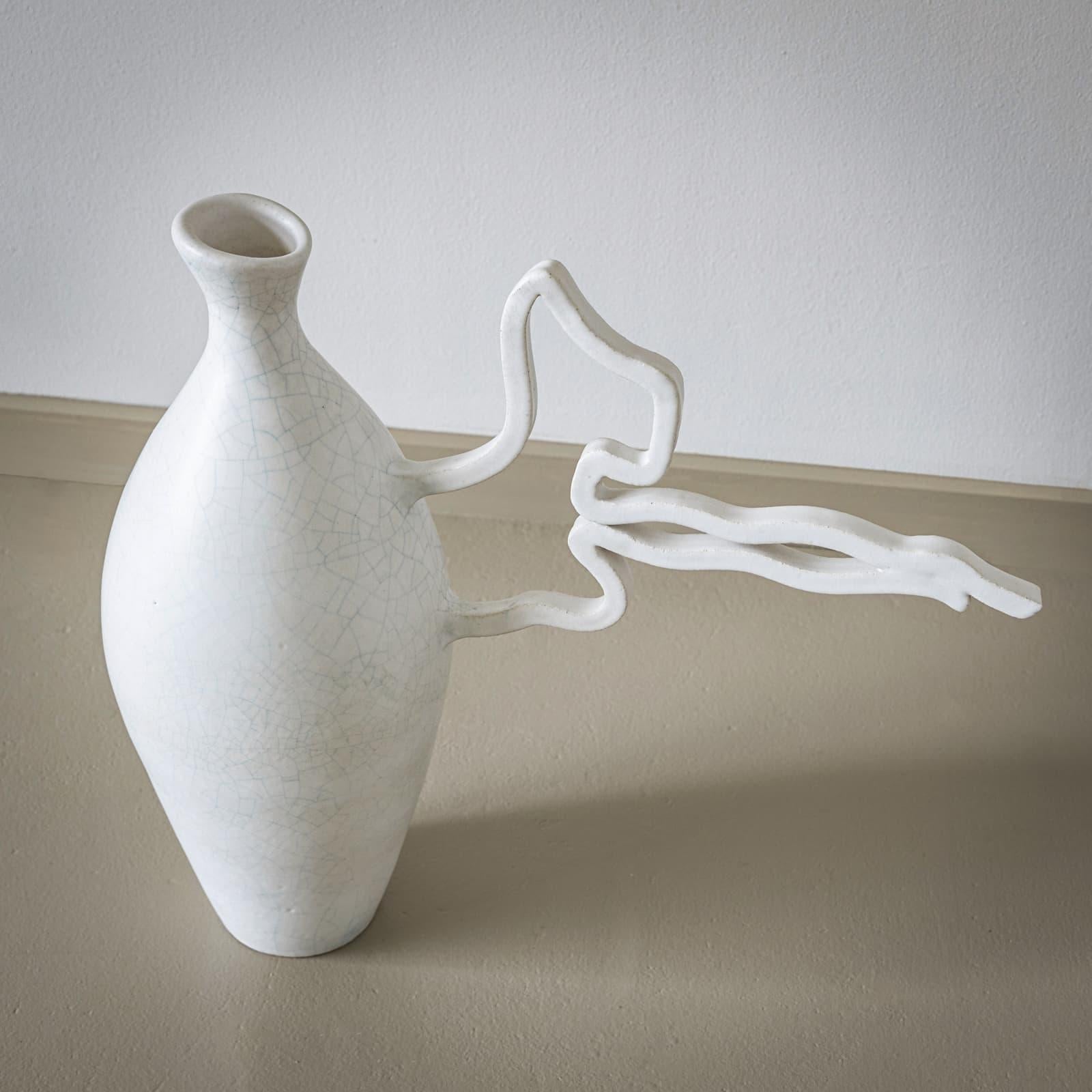 Vase en céramique blanche du 21e siècle par Poemu, France Neuf - En vente à New York, NY