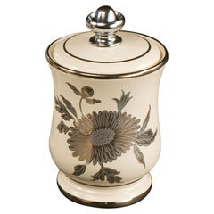 Porcellana bianca del XXI secolo  e vaso di porcellana decorato