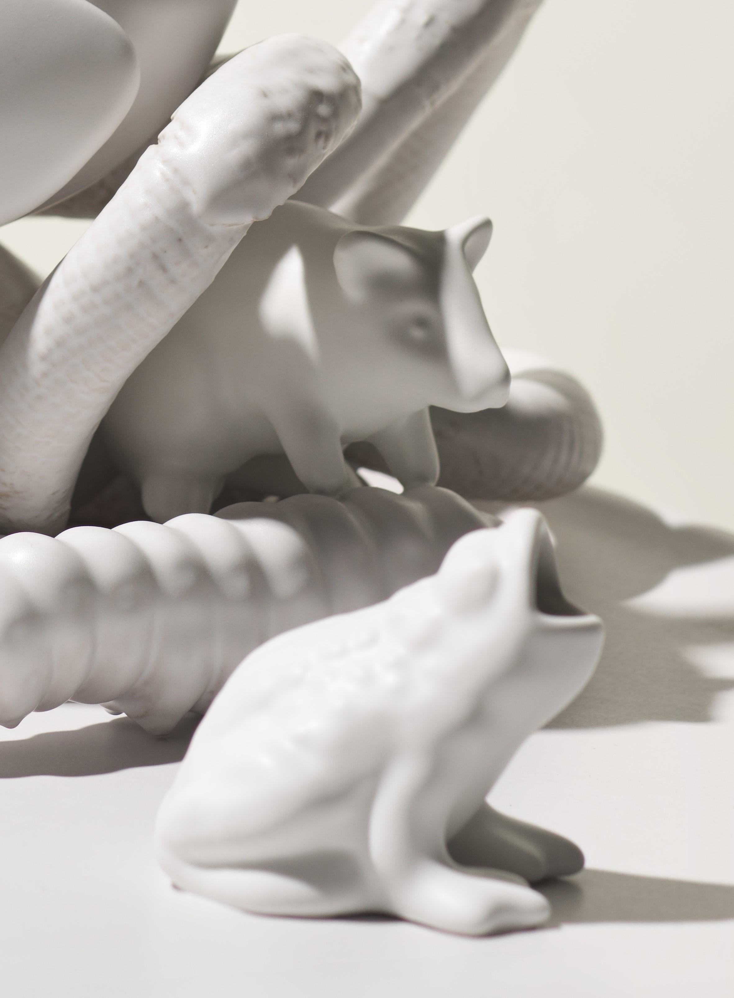Weiße Skulptur des 21. Jahrhunderts von Ceramica Gatti, Designer A. Anastasio (Italienisch) im Angebot