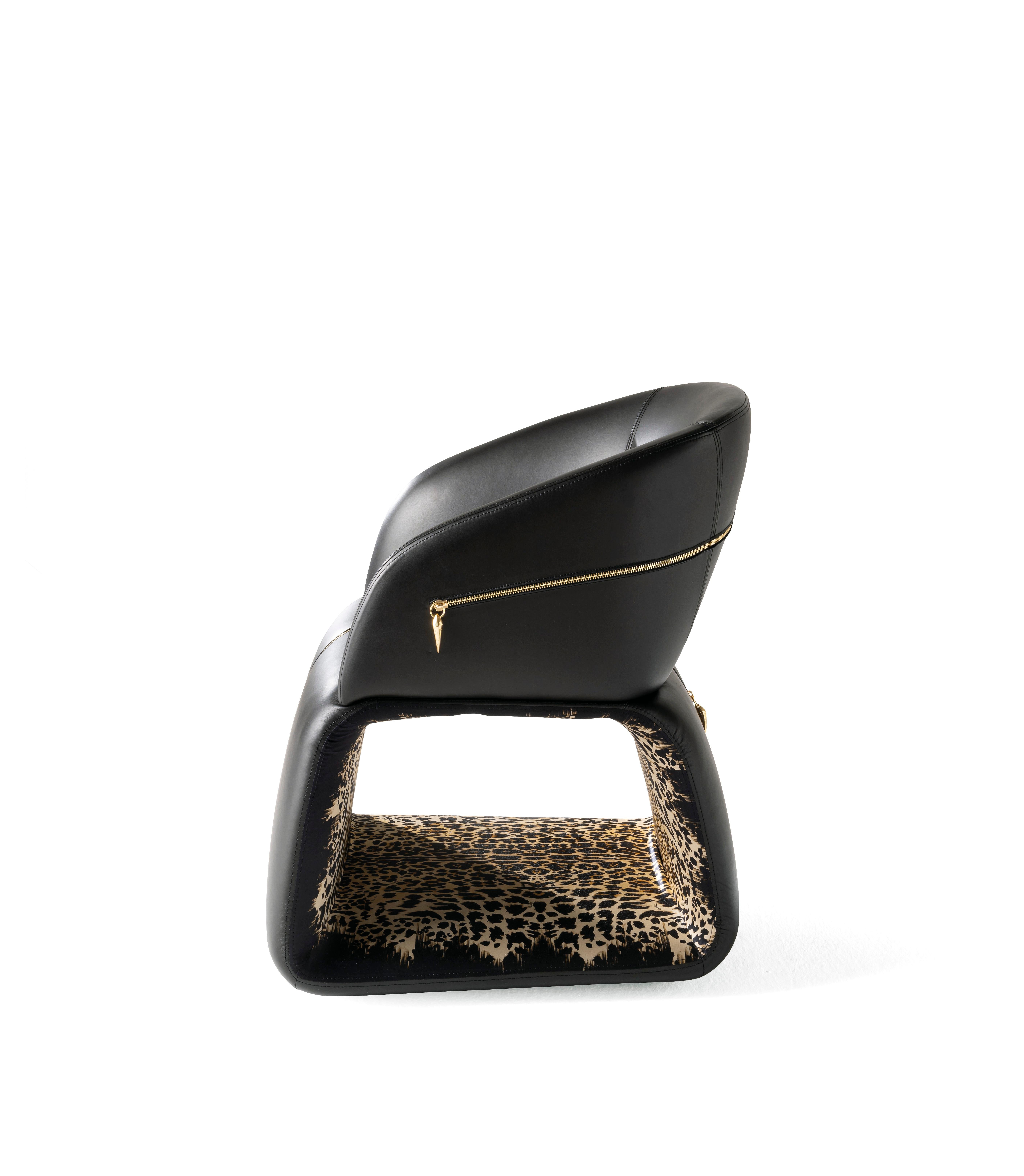 Modern 21st Century Wild Armchair in Black Leather by Roberto Cavalli Home Interiors For Sale