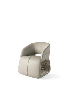 21st Century Wild Armchair in Leather by Roberto Cavalli Home Interiors