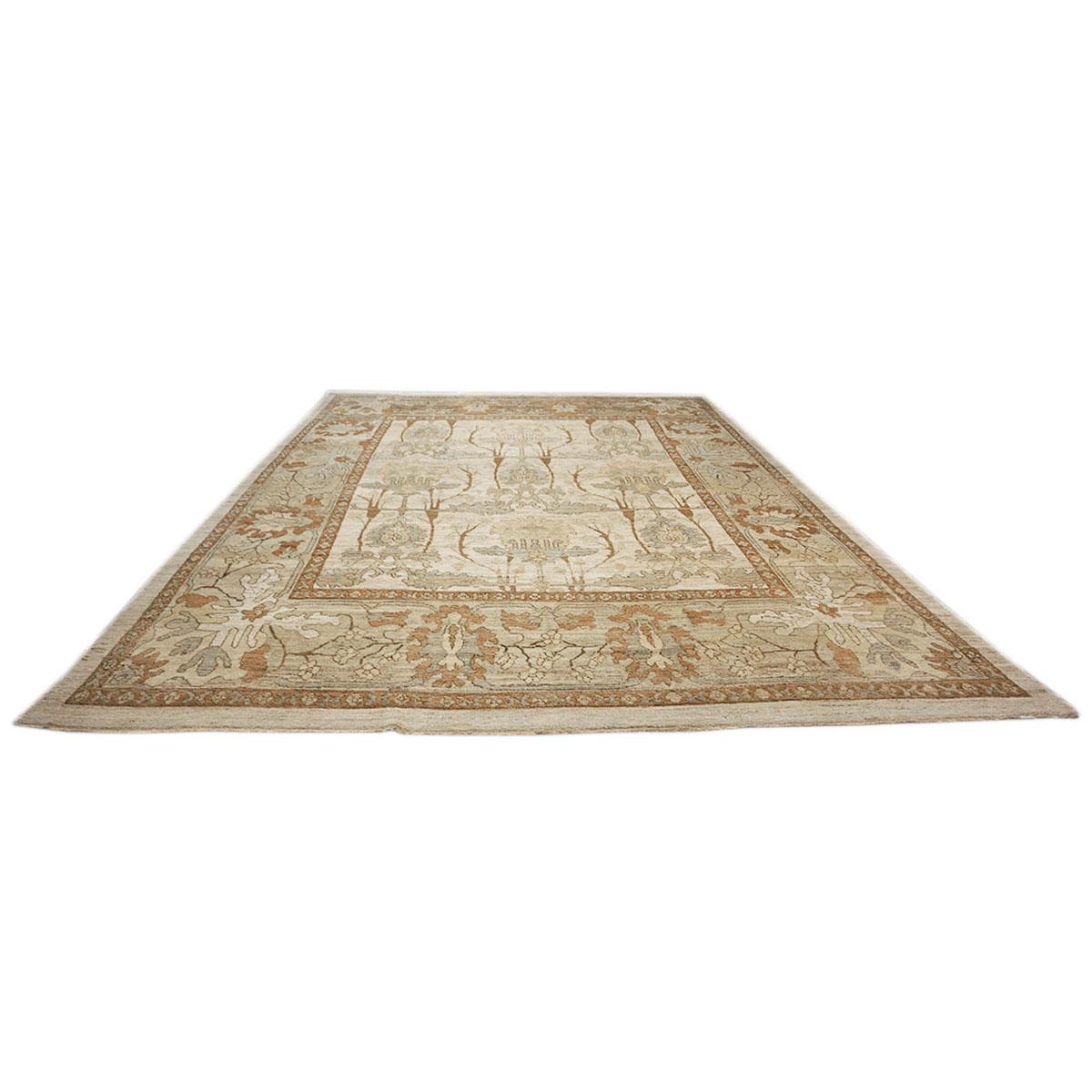William Morris Donegal Teppich des 21. Jahrhunderts 13x18 Elfenbein, Hellbraun und Rost, handgefertigt im Zustand „Gut“ im Angebot in Houston, TX