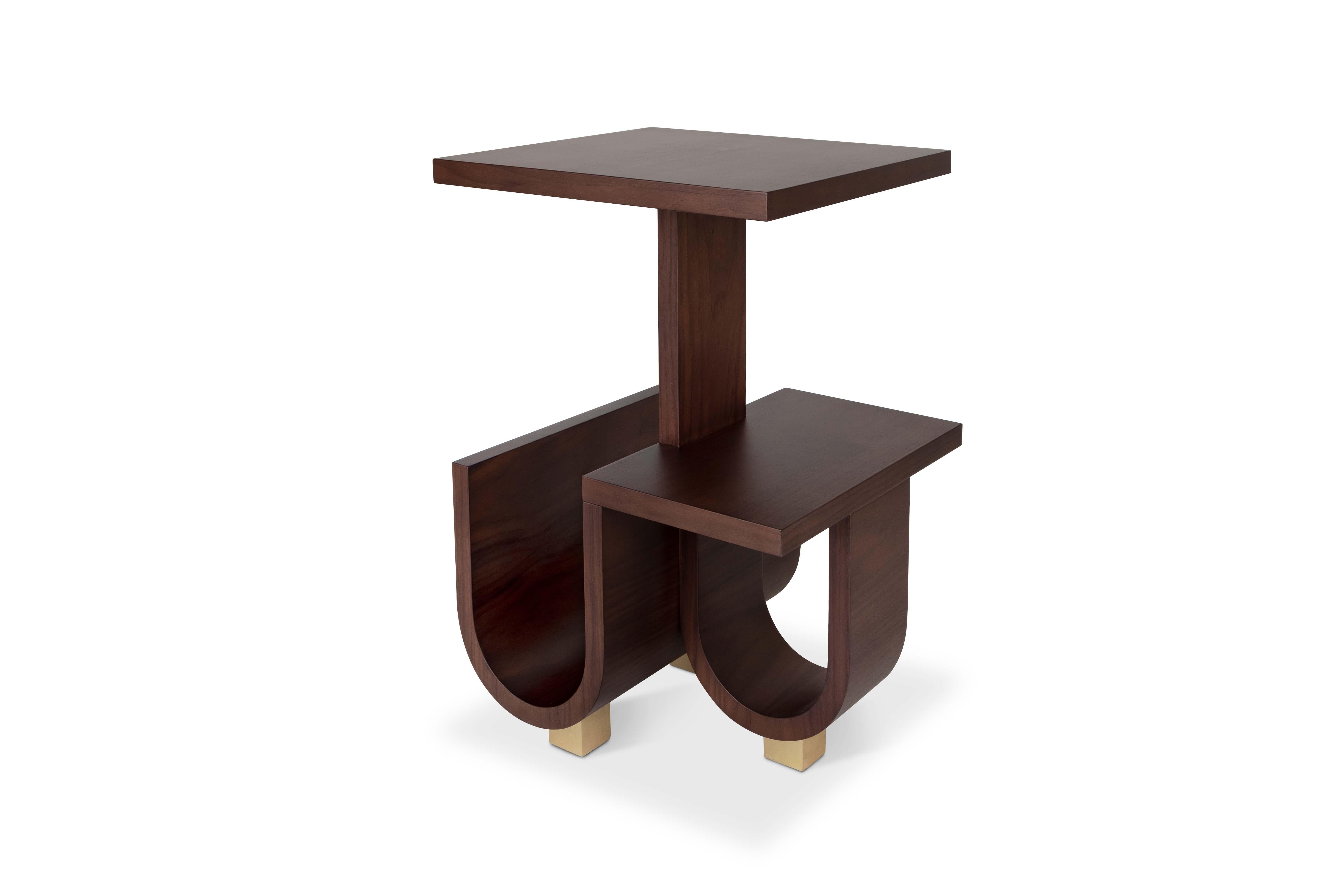 21st Century Wodehouse Wooden Side Table Walnut Wood Polished Brass In New Condition For Sale In RIO TINTO, PT