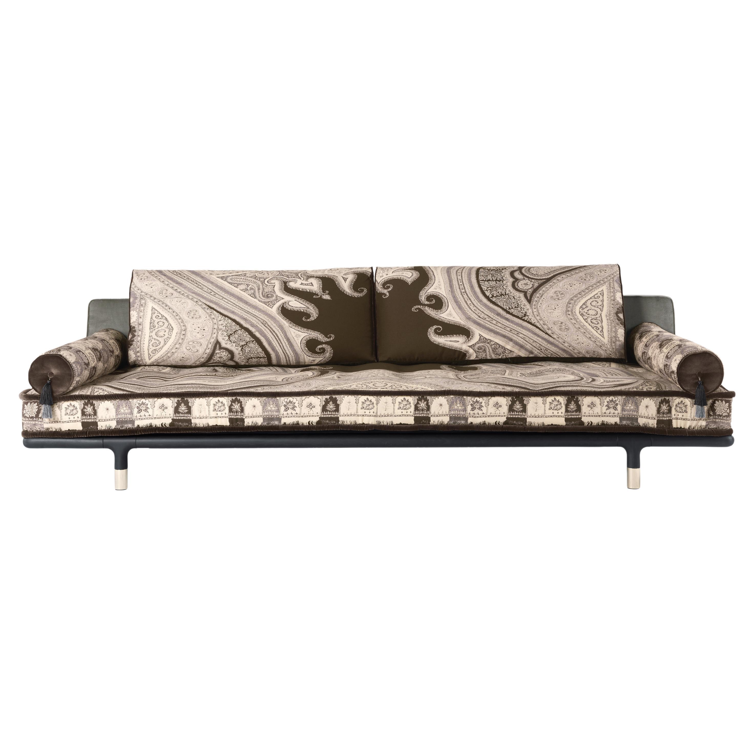 21st Century Woodstock Mountain Sofa in Fabric by Etro Home Interiors For Sale