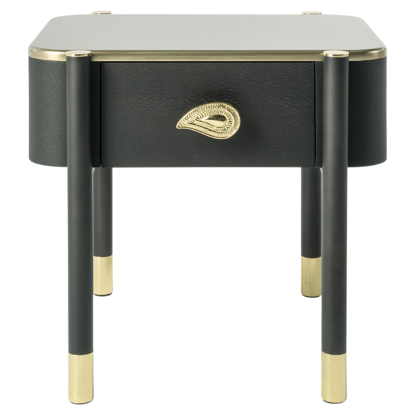 21st Century Woodstock Night Table 1 Drawer in Wood by Etro Home Interiors For Sale