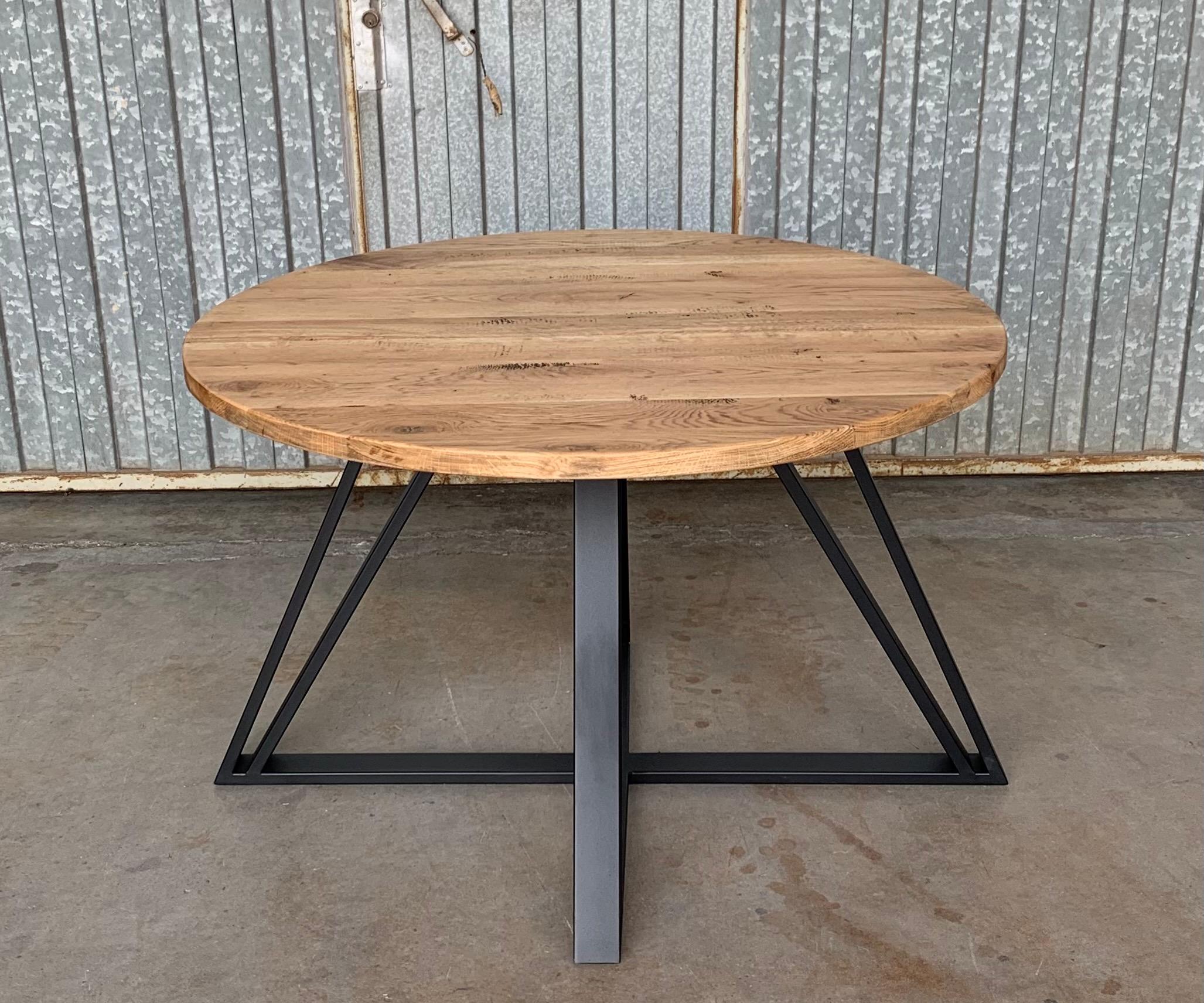 21st century wrought iron dining table with solid walnut wood top
The price is for the legs and 43.5in Round Top

You can use in outdoor or indoor, you must indicate in the order.
  