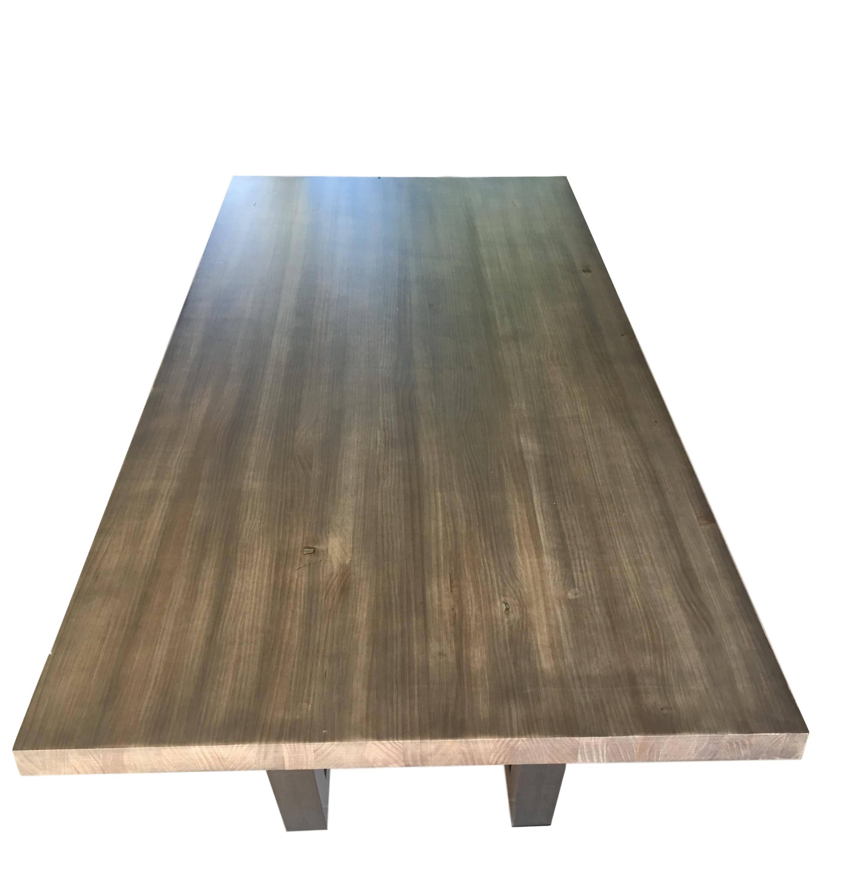 Moderne table à manger de patio ou de cuisine en fer forgé du 21e siècle:: pour l'intérieur et l'extérieur en vente