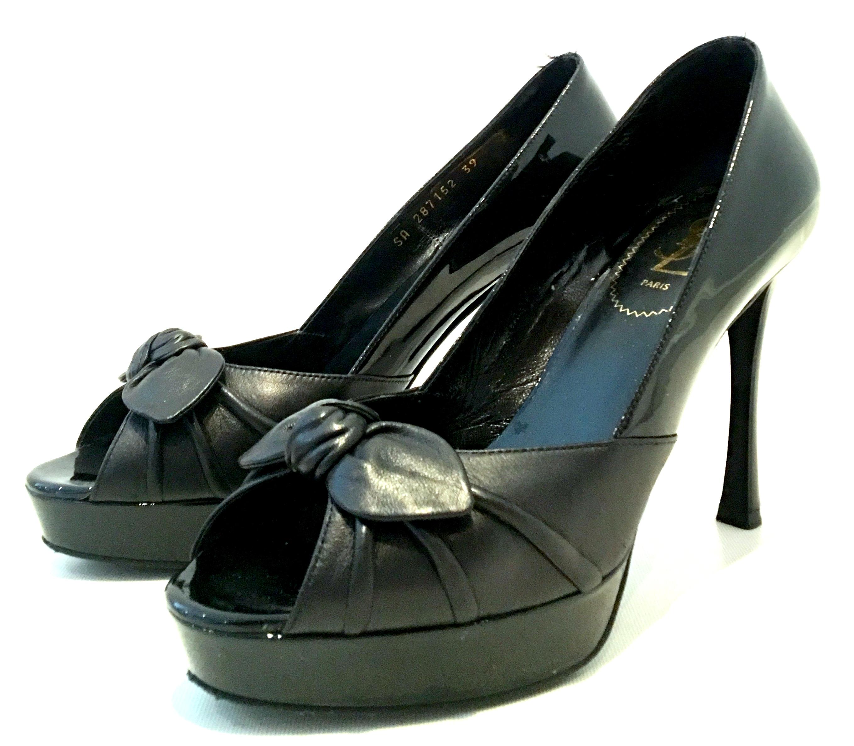 21st Century Yves Saint Laurent Paris Black Peep Toe Platform Shoes-Size 39 In Good Condition For Sale In West Palm Beach, FL