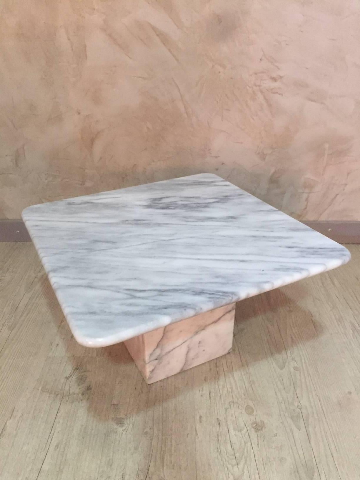 Contemporary 21st Century, White Carrara Marble Coffee Table