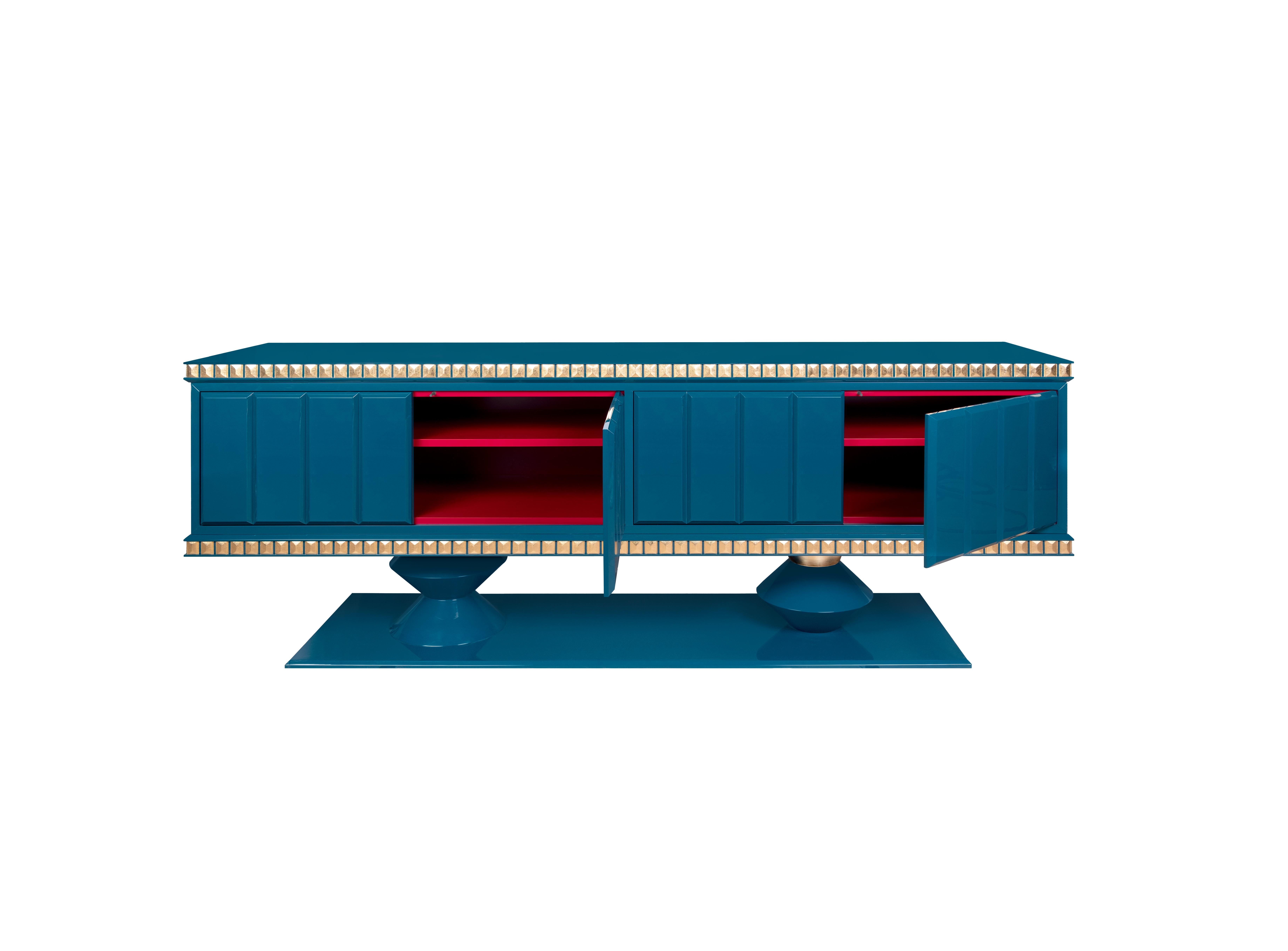 21st Cortez Sideboard Lacquered Wood Gold Leaf Made in Portugal By Malabar For Sale 2