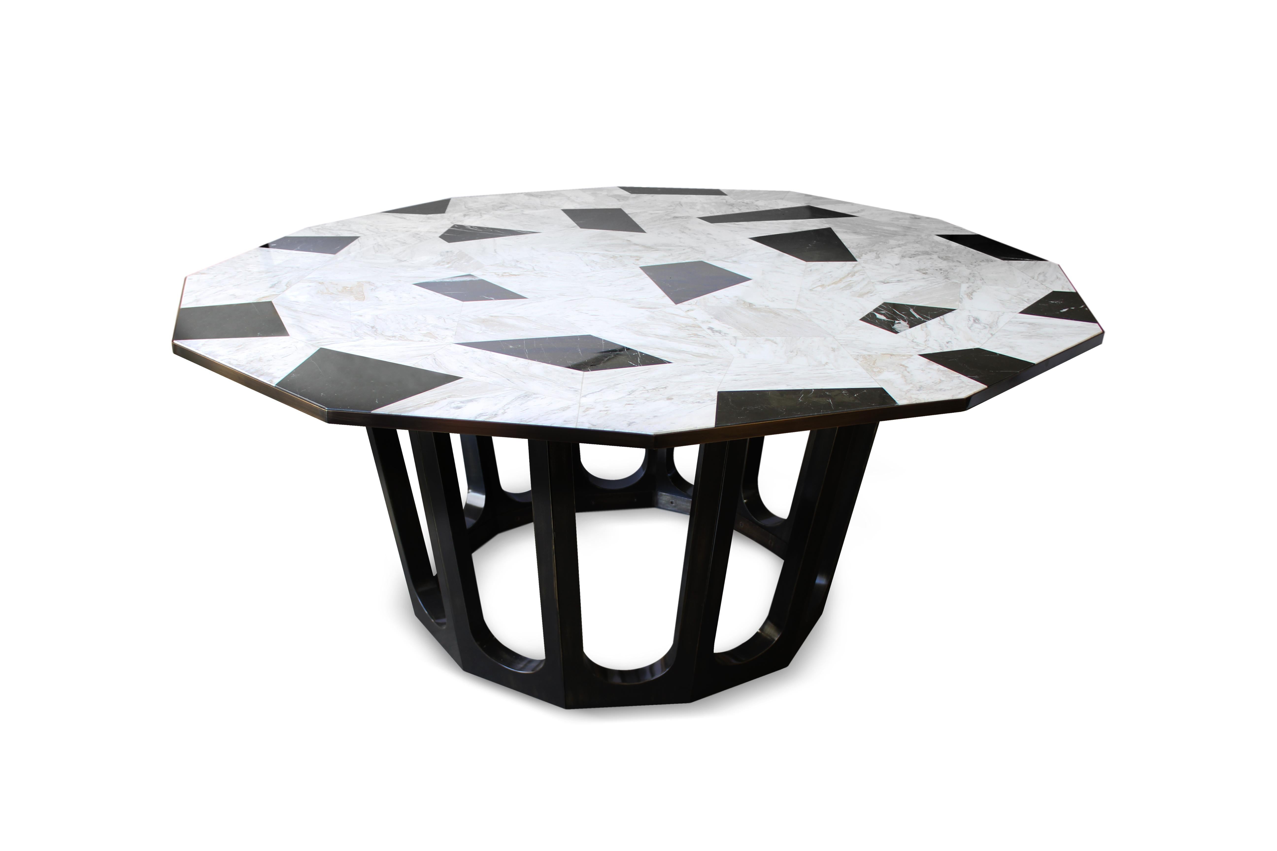 Mesa de comedor 21 Northup Mármol Calacatta Made in Portugal de Porus Studio Latón en venta