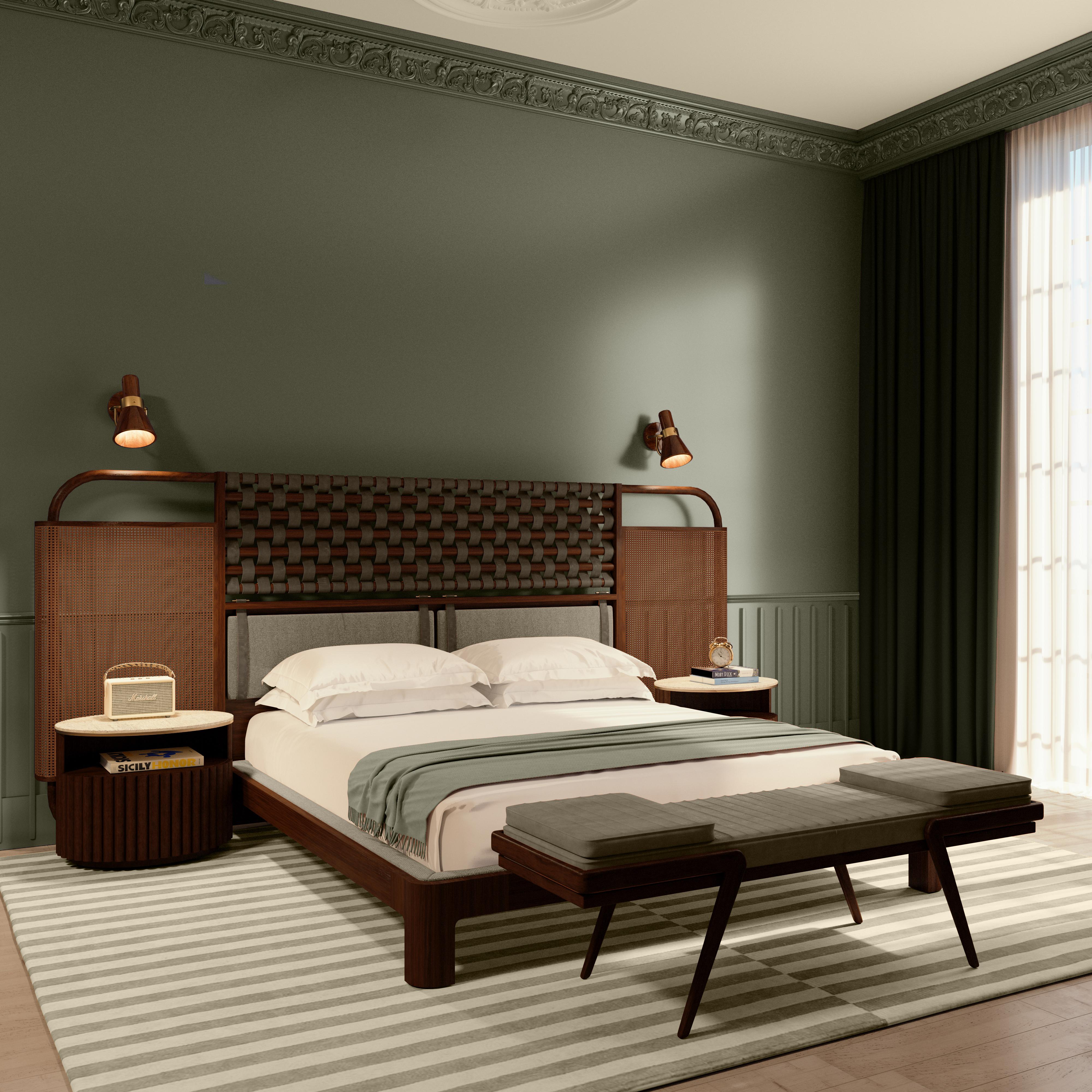 21st O'Connell I Bett aus Rattanholz und Leder, handgefertigt in Portugal von Wood Tailors im Angebot 1