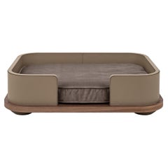 21st Pet Bed Large in Walnussholz & Kalbsleder