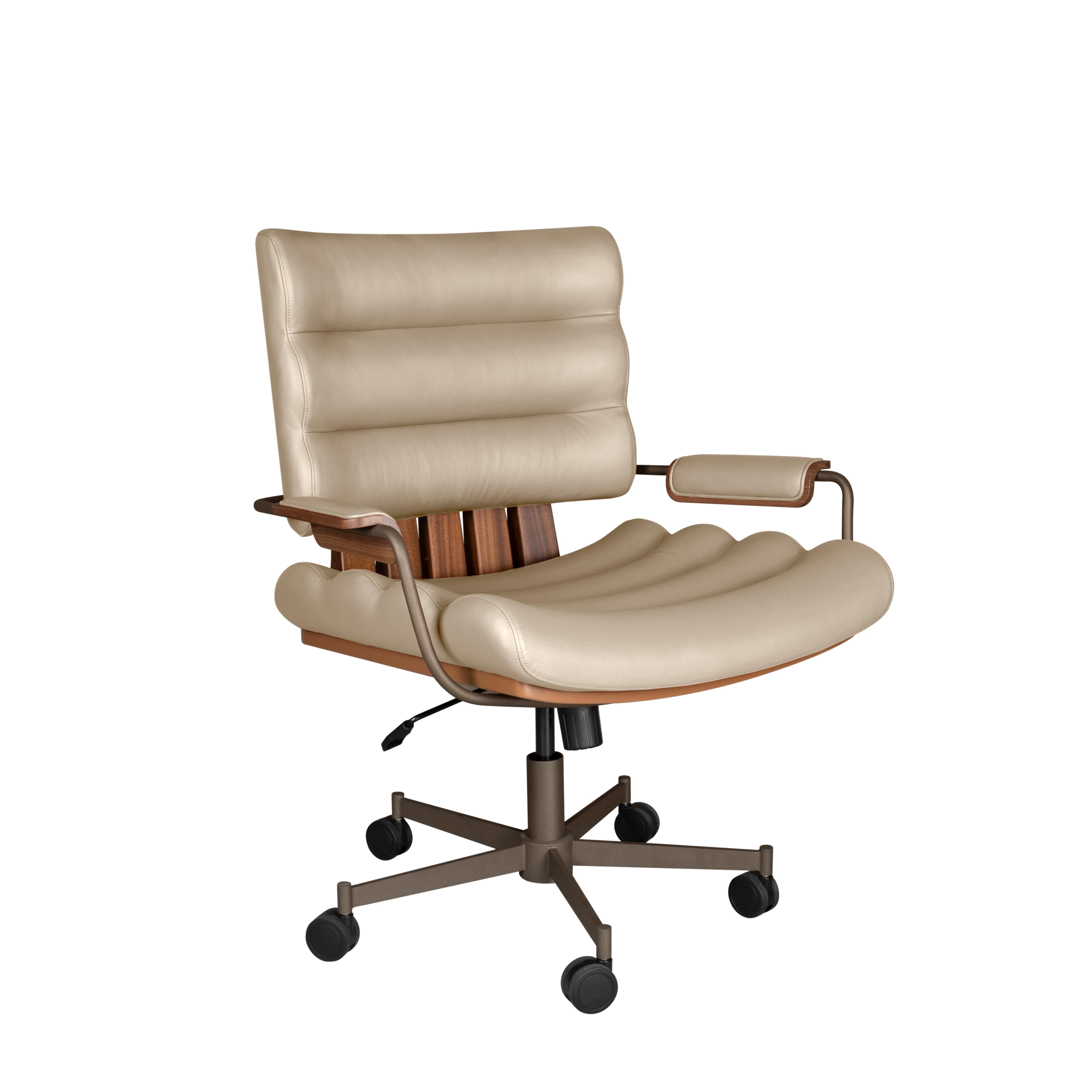 21st Thomas I Office Chair Leather Wood Handmade in Portugal by Wood Tailors For Sale 3