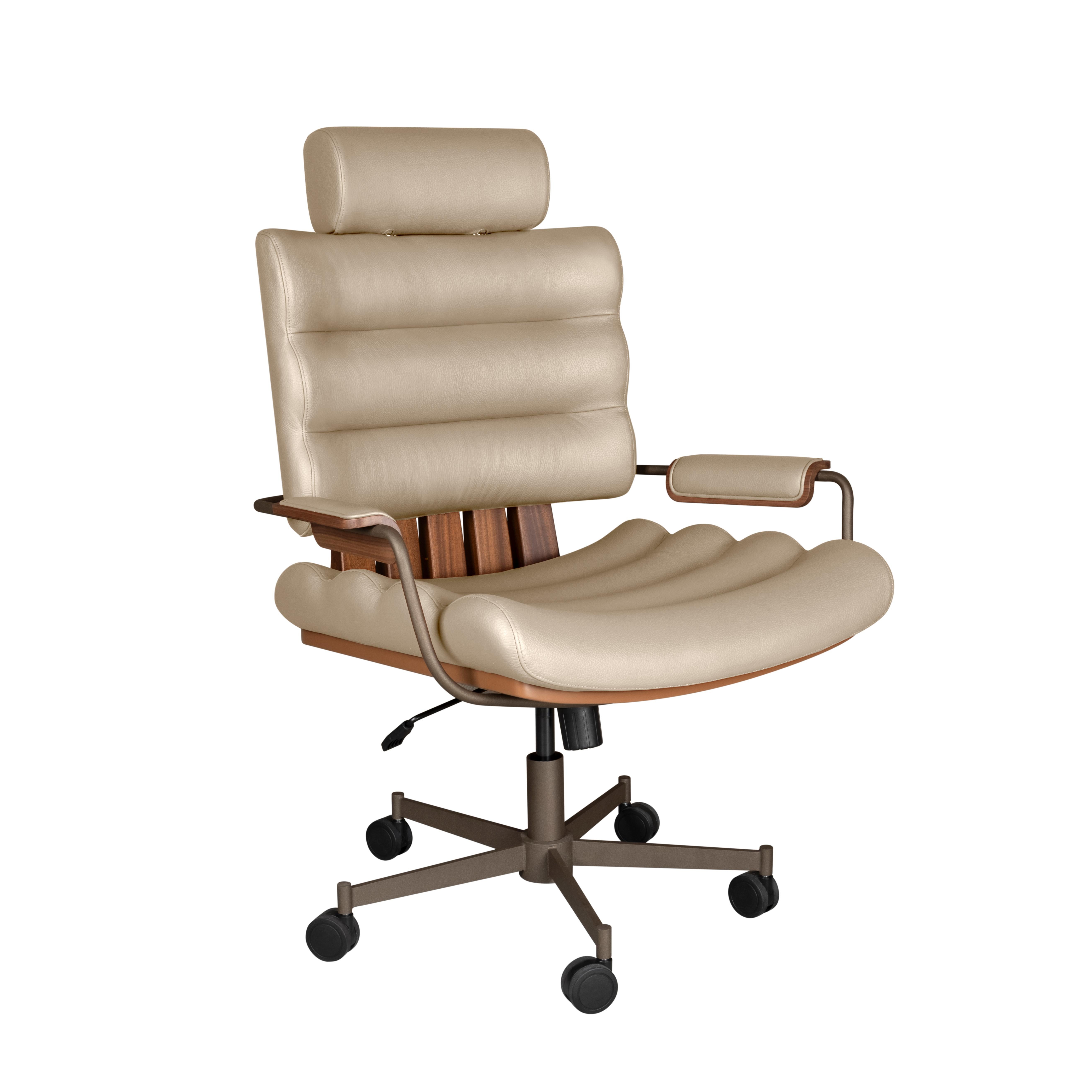 21st Thomas II Office Chair Leather Wood Handmade in Portugal by Wood Tailors For Sale 5