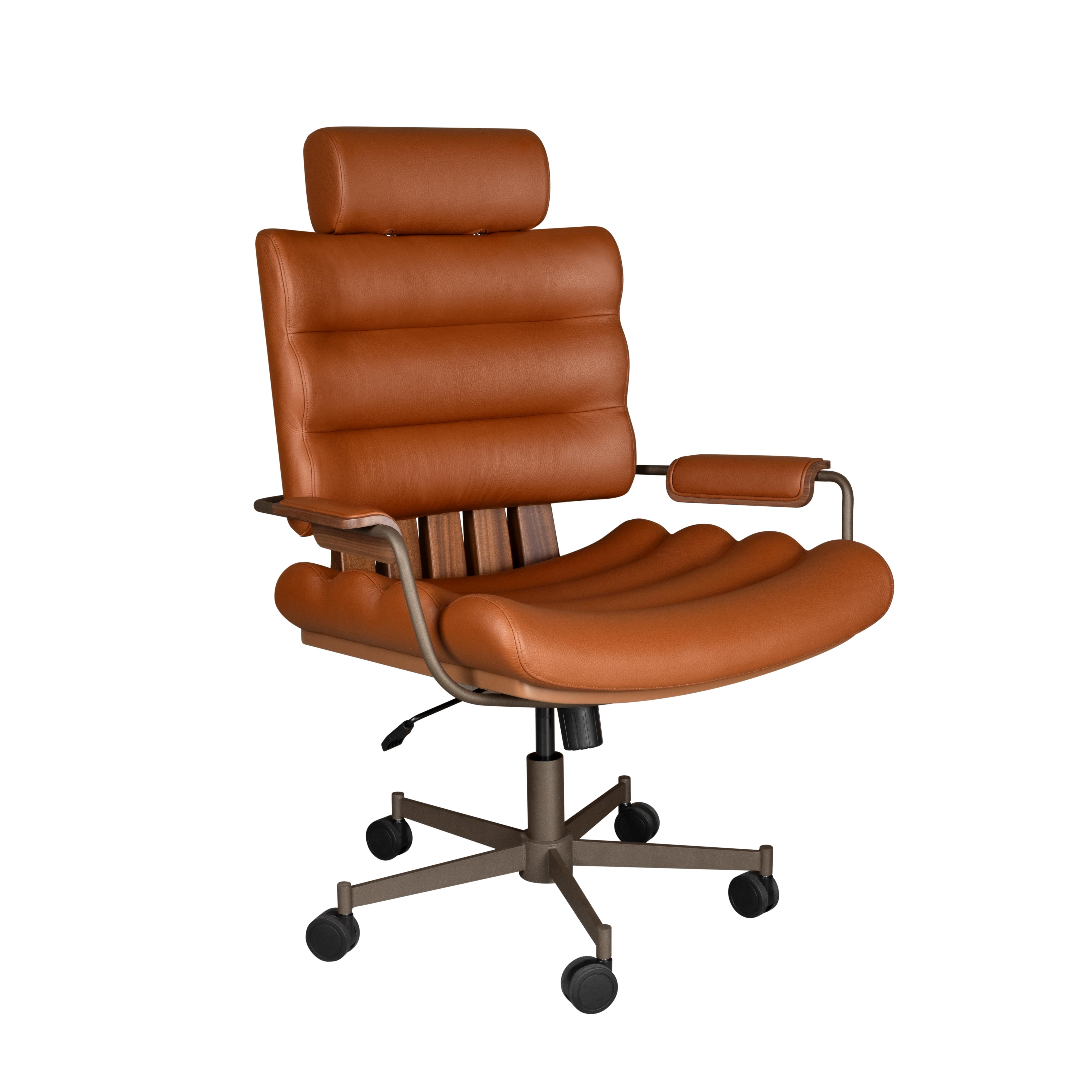 21st Thomas II Office Chair Leather Wood Handmade in Portugal by Wood Tailors For Sale 3