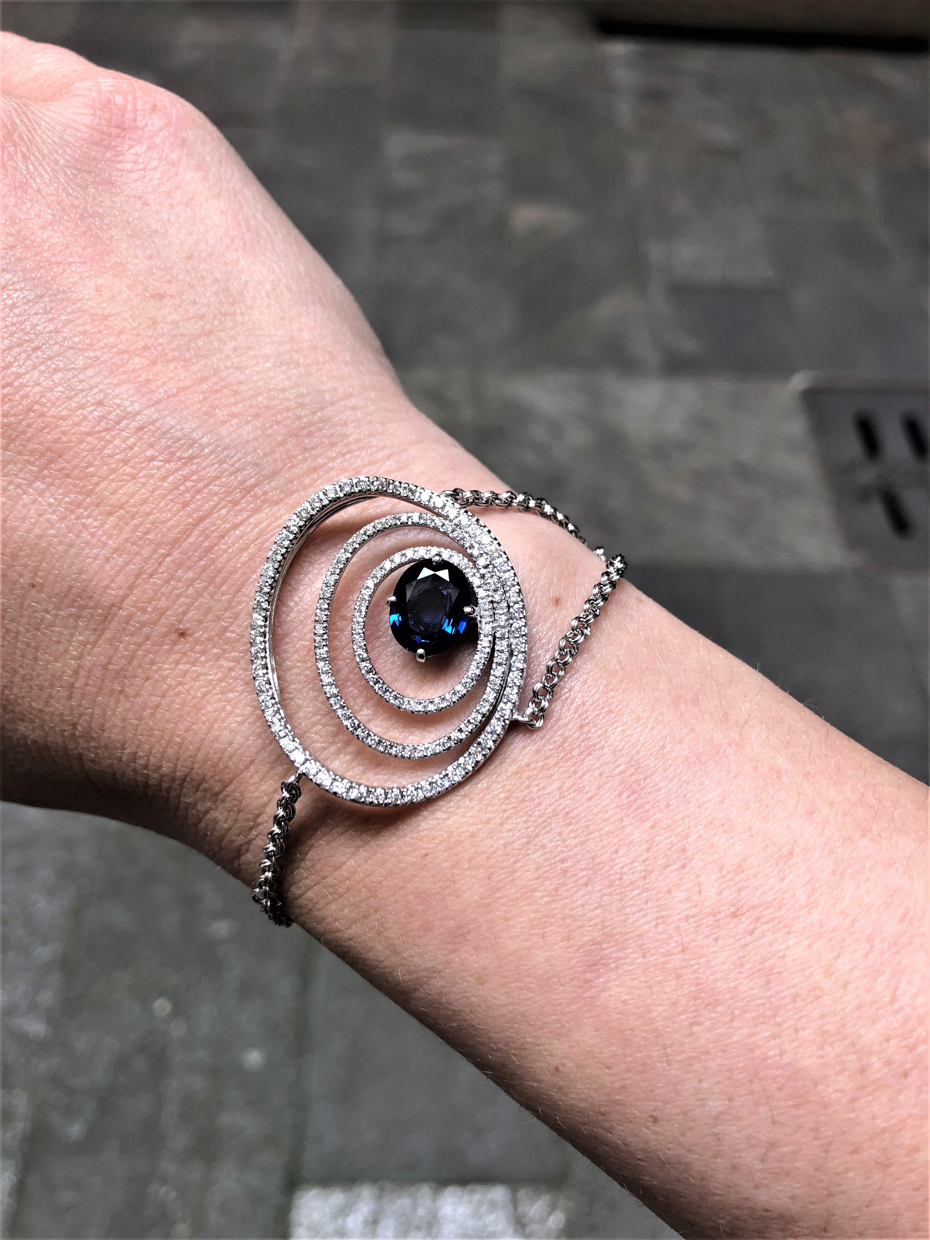 Beatrice Barzaghi 5 carat Aquamarine Diamond  Gold Unique Clasp Cosmic Bracelet  For Sale 6