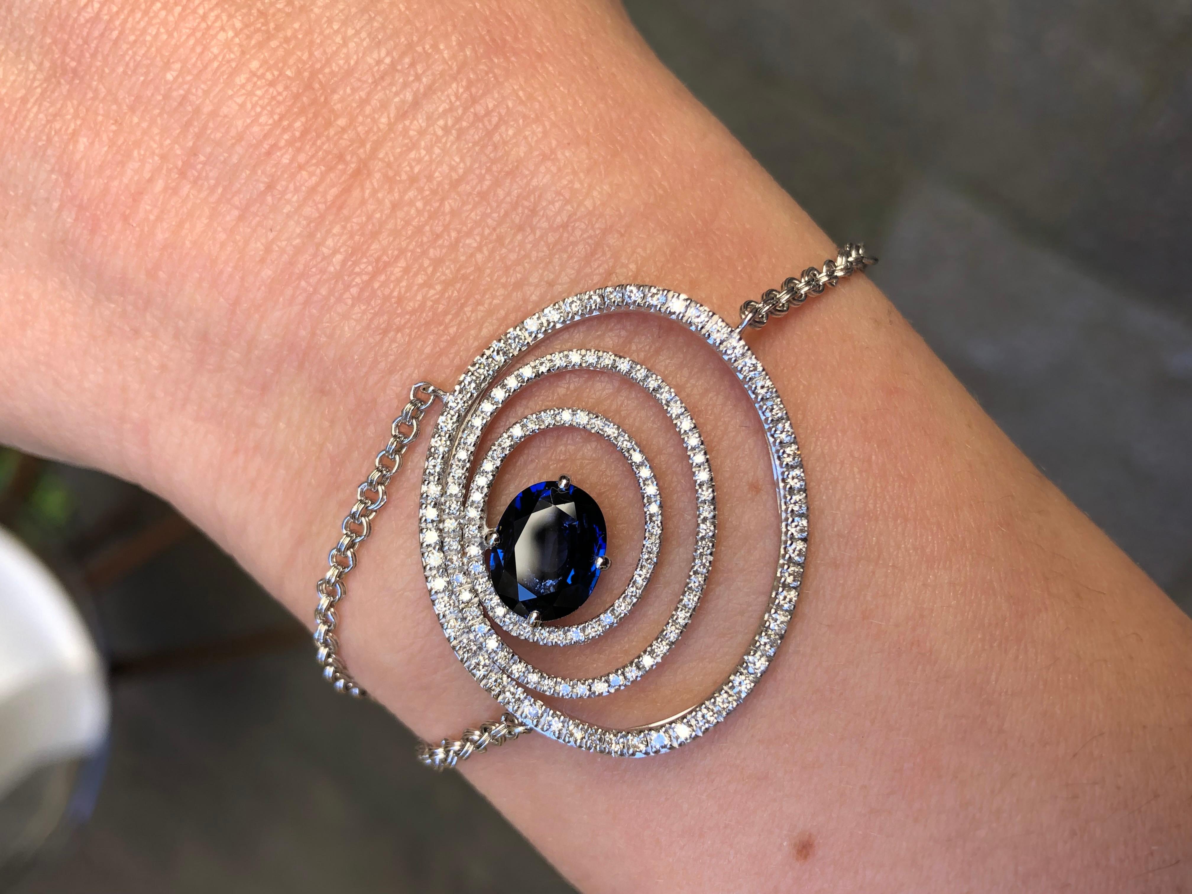 Beatrice Barzaghi Diamant aigue-marine de 5 carats  Bracelet Cosmic à fermoir unique en or en vente 9
