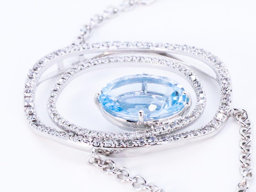 Modern Beatrice Barzaghi 5 carat Aquamarine Diamond  Gold Unique Clasp Cosmic Bracelet  For Sale