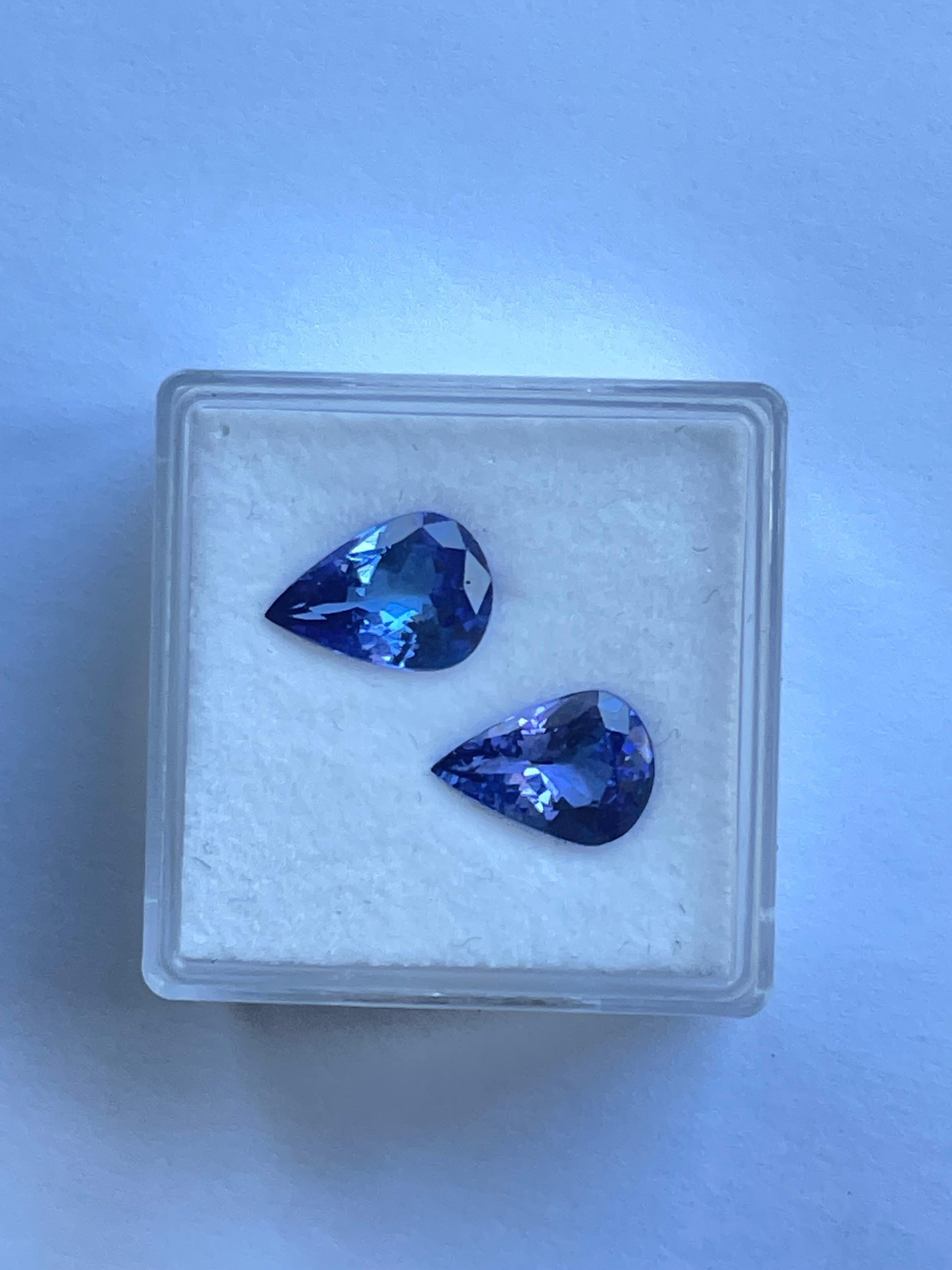 4 cts No Heat Rubí Diamante Oro 18Kt Cierre Innovador Pendientes Empowering Bold en venta 6