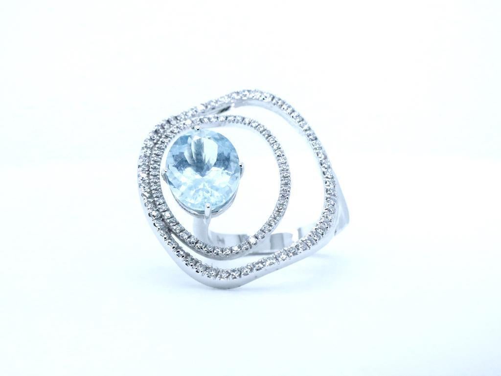 For Sale:  18k Gold Made in Italy Aquamarine Diamond Innovatively Worn Cosmic Cocktail Ring 5