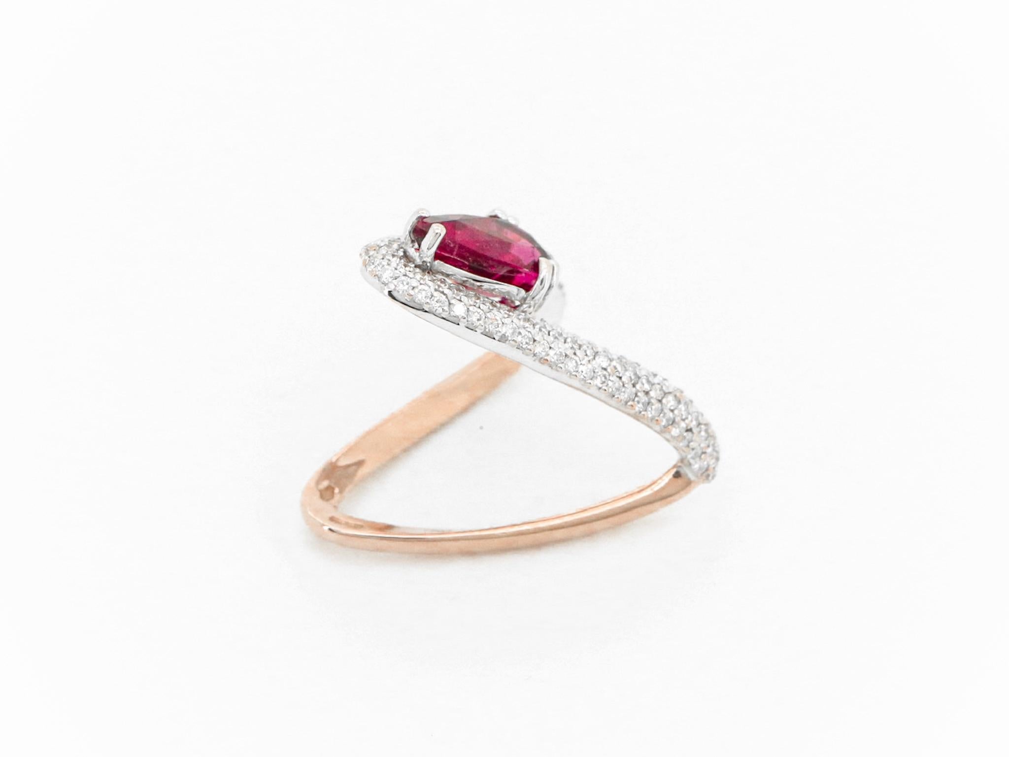 For Sale:  2.02 Carat Rubellite Diamond 18K Rose Gold Made in Italy Cosmic Empowerment Ring 5