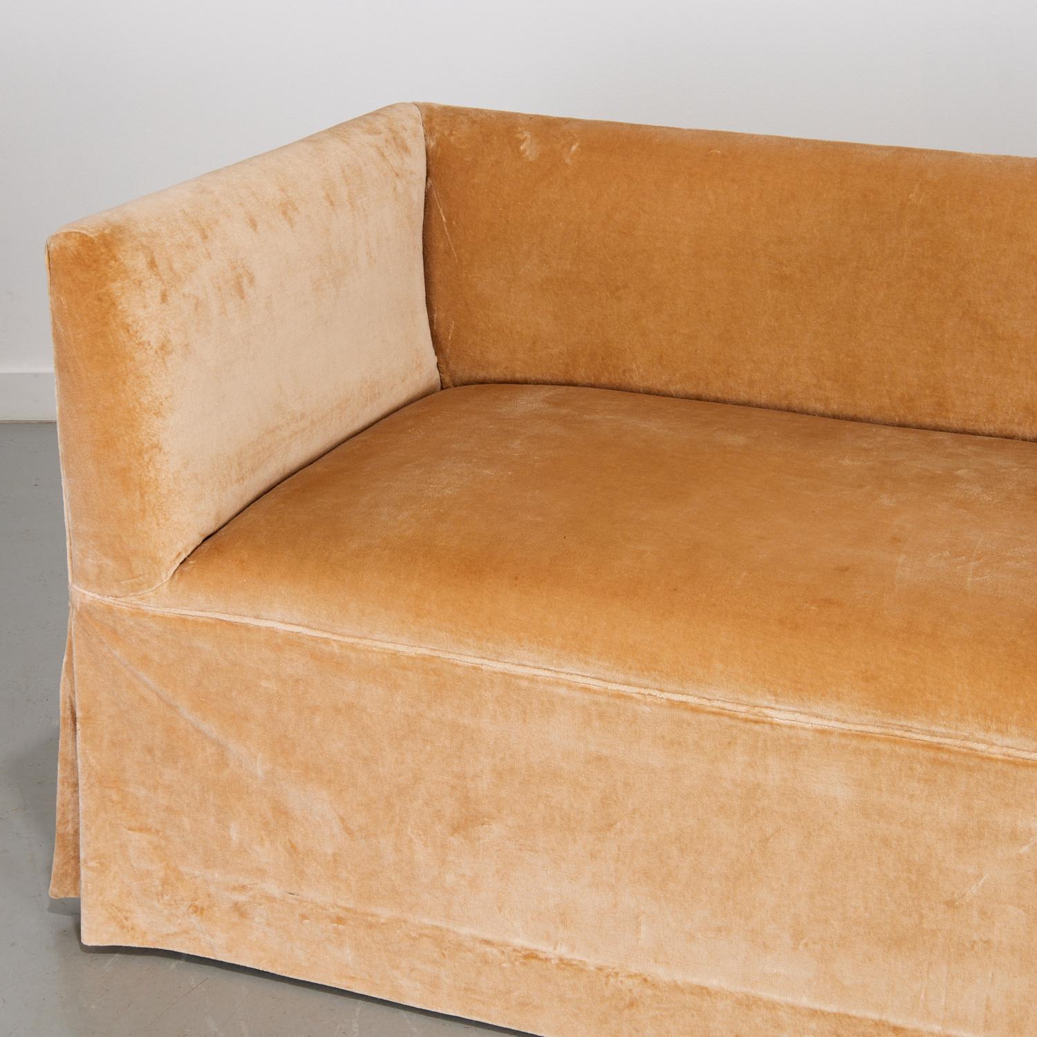 21th C. Custom Four-Seat Sofa in Brunschwig et Fils Luxury Autun Mohair Velvet In Good Condition In Morristown, NJ