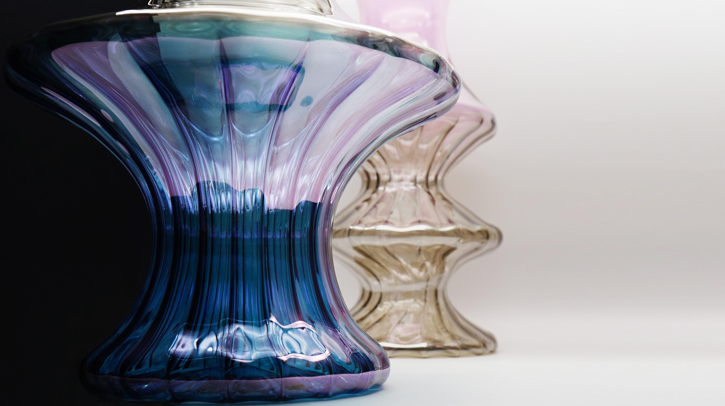 Italian 21st Century Borosilcate Glass Vase, Madame, Handcrafted, Kanz Architetti For Sale