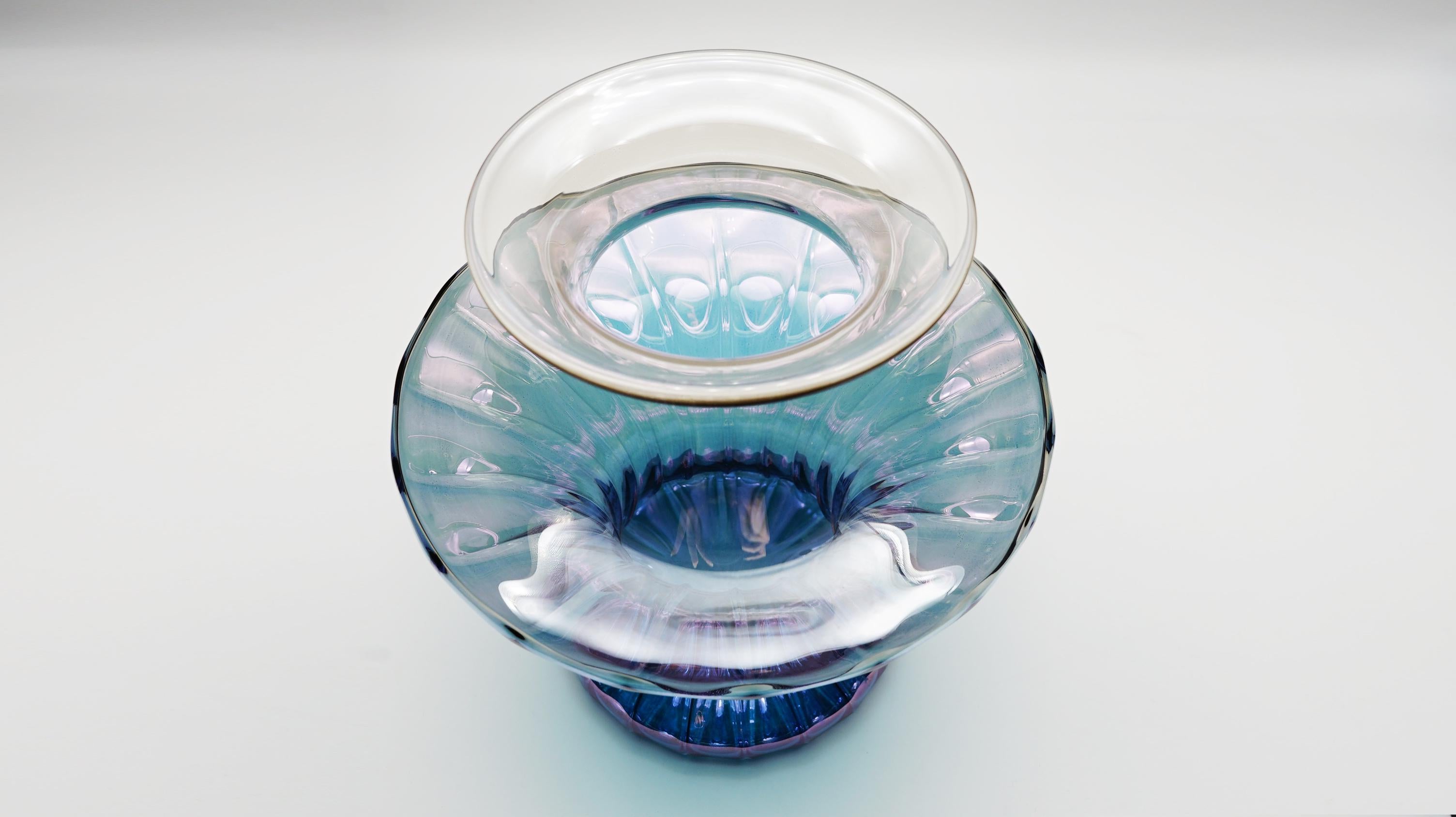 21st Century Borosilcate Glass Vase, Madame, Handcrafted, Kanz Architetti In New Condition For Sale In Venezia, Veneto