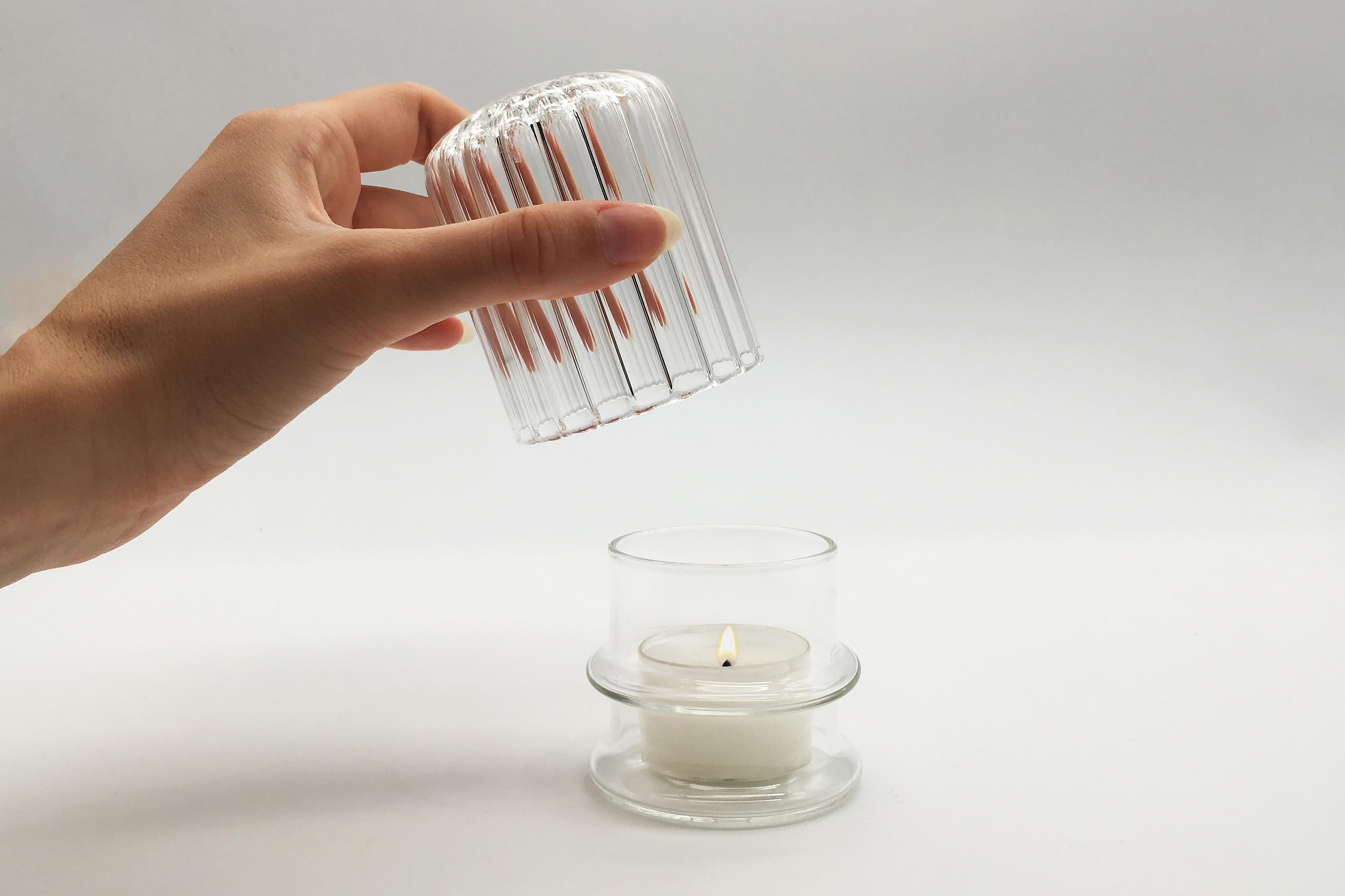 Minimaliste 21ème siècle, lampe à bougie en verre borosilicate MOSCARDINO, fabriquée à la main, Kanz en vente