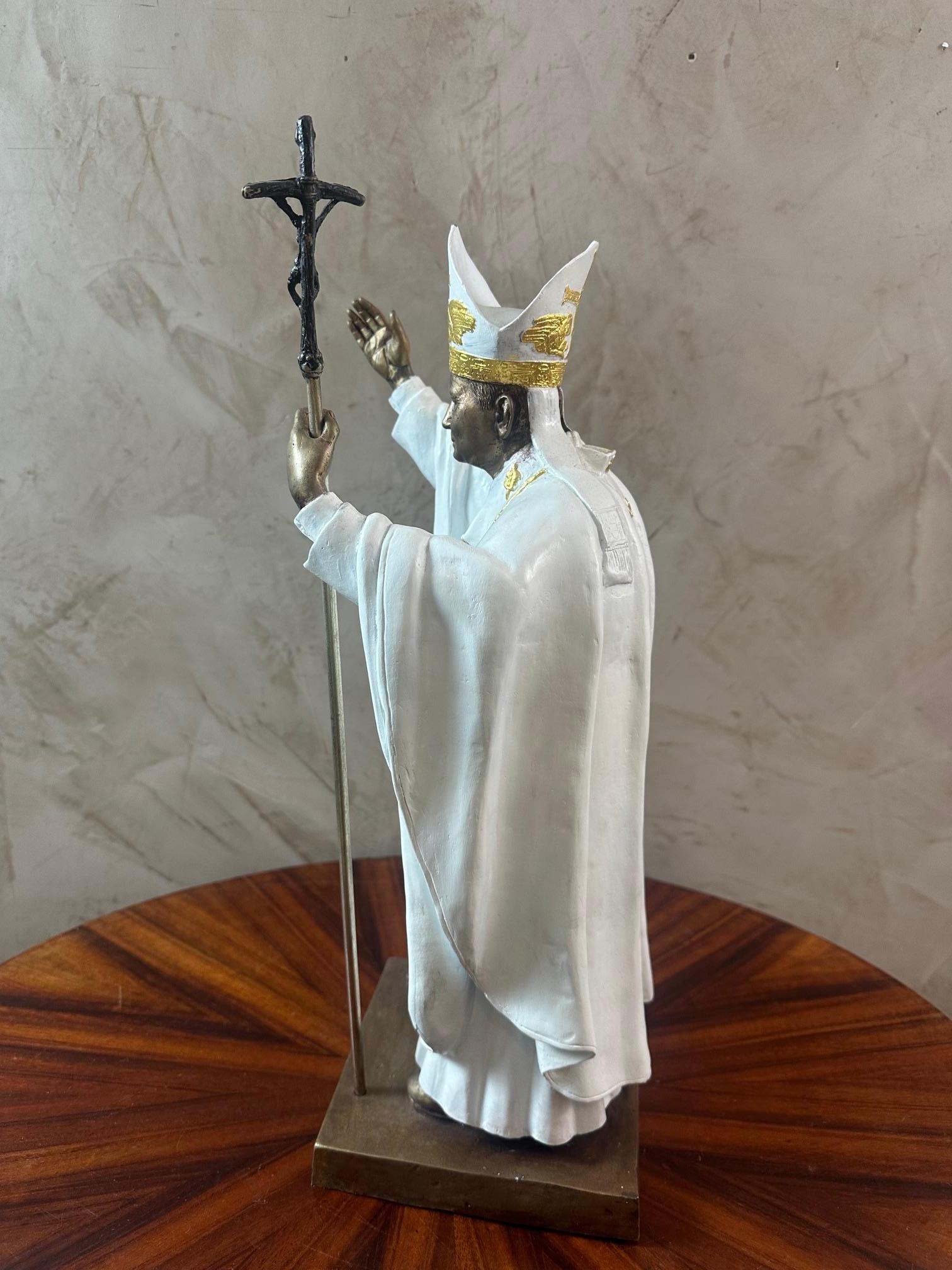 XXI secolo e contemporaneo Scultura in bronzo del Papa del 21° secolo firmata da Christian Maas, 2005s in vendita