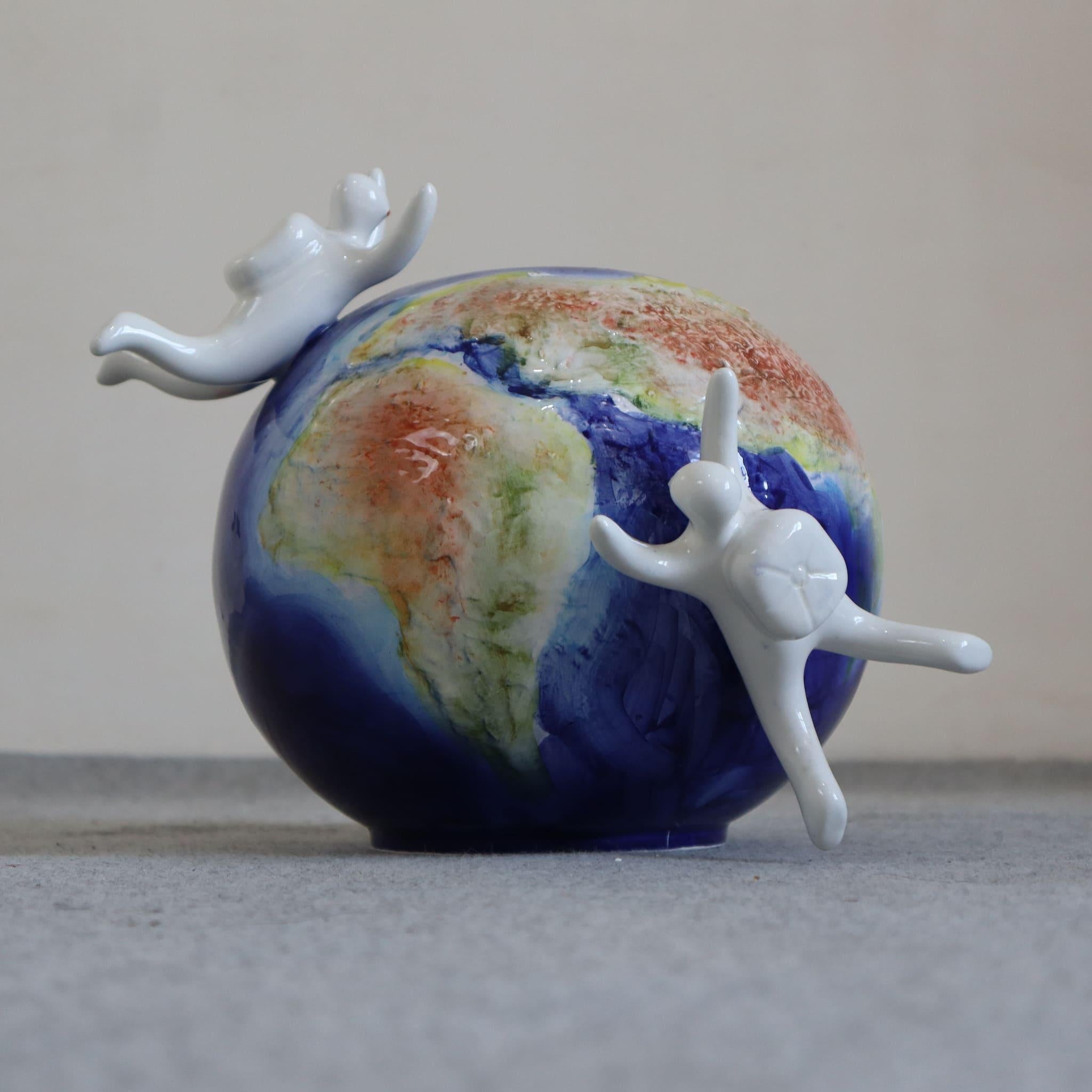 Vase globe en céramique du 21e siècle « Ky, Kome e Perke » par Opificio Etico, Italie en vente 5