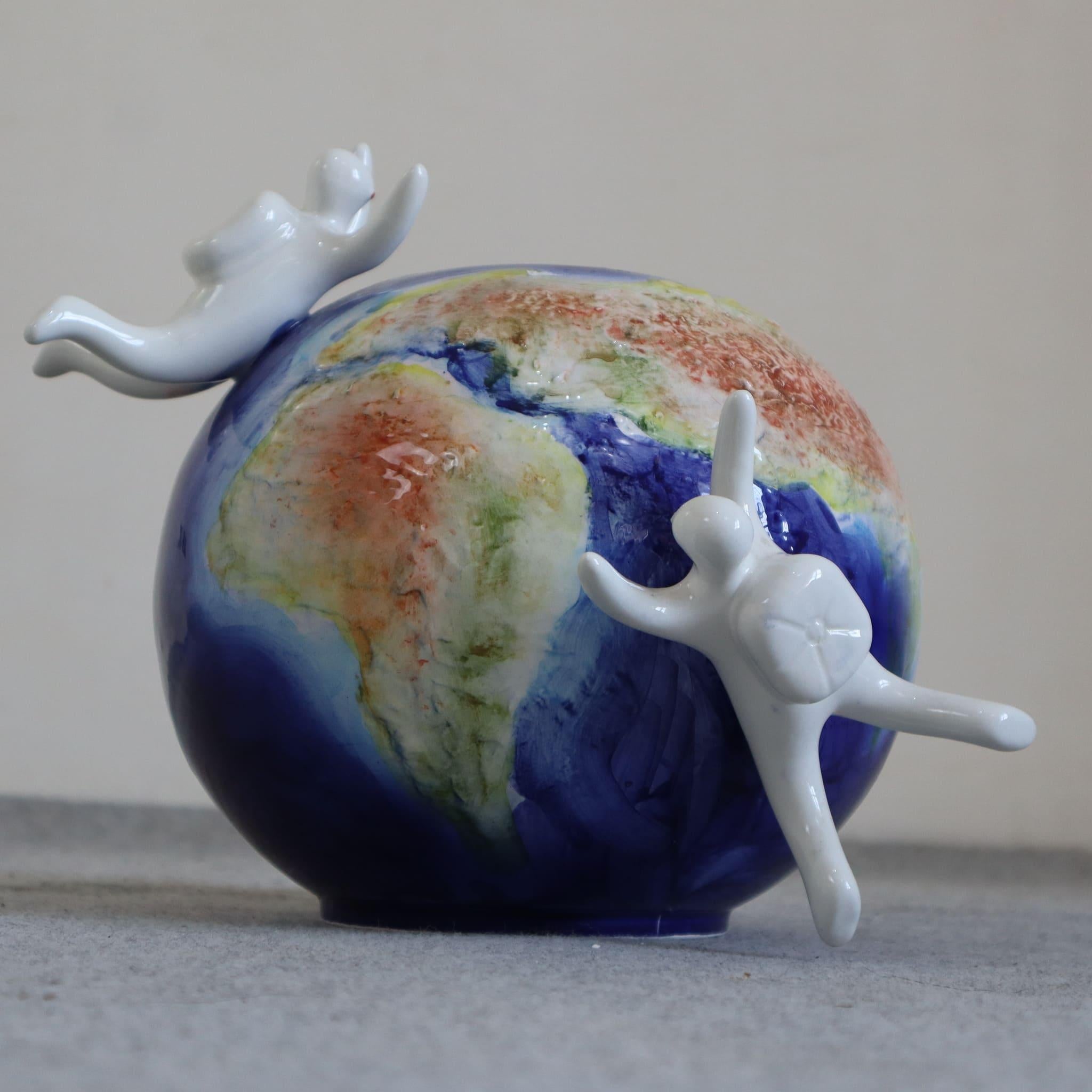 Vase globe en céramique du 21e siècle « Ky, Kome e Perke » par Opificio Etico, Italie en vente 7