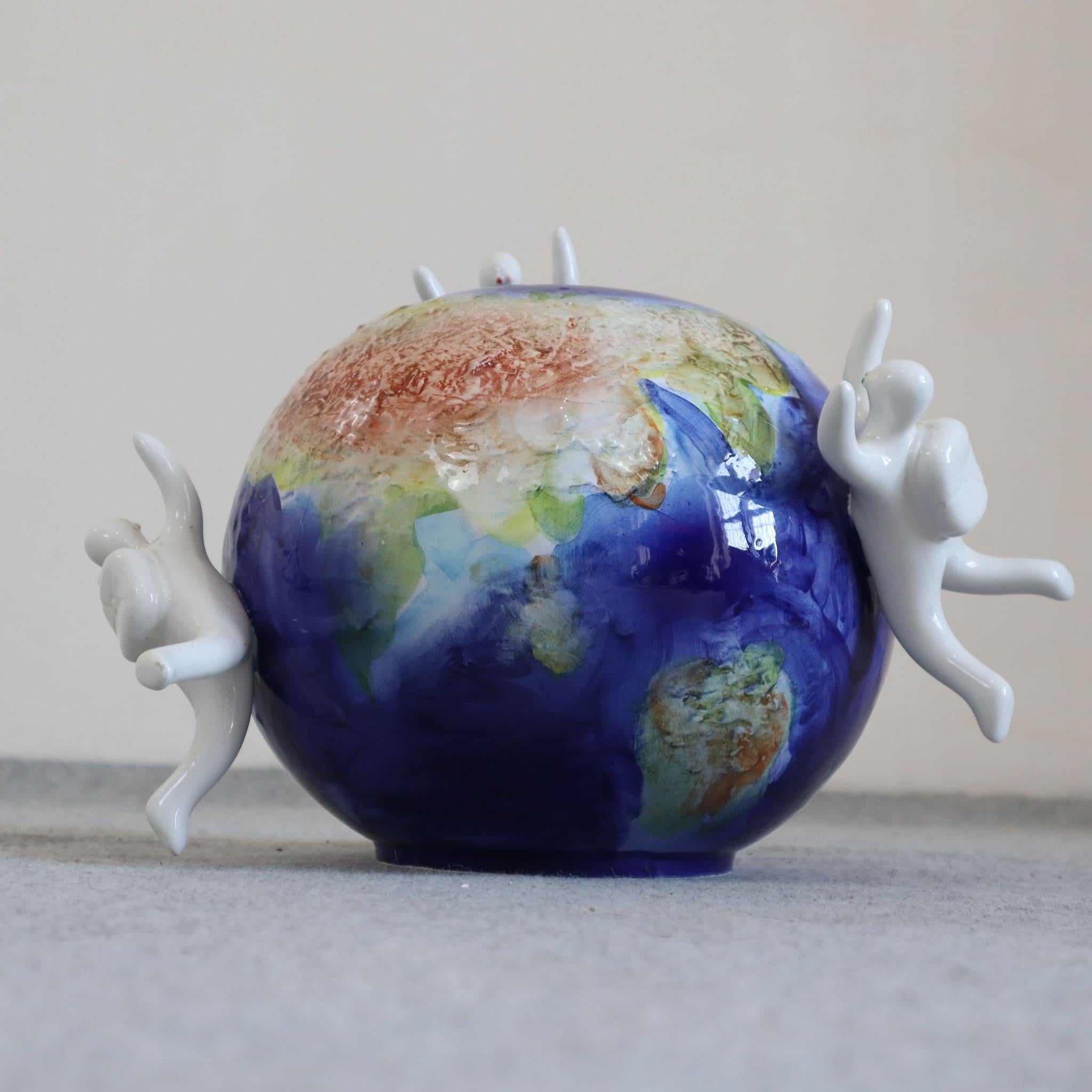 Vase globe en céramique du 21e siècle « Ky, Kome e Perke » par Opificio Etico, Italie en vente 8