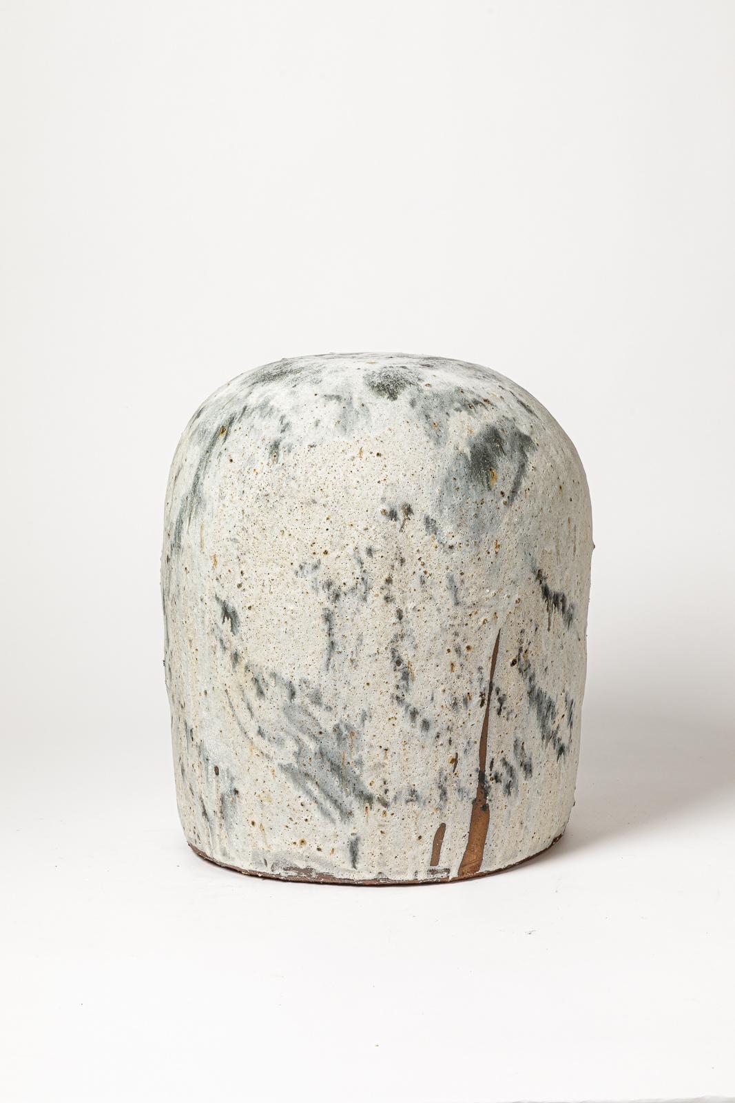 Francese Sgabello in ceramica di design del 21° secolo in gres blu e grigio di B. Audureau 2/2 in vendita
