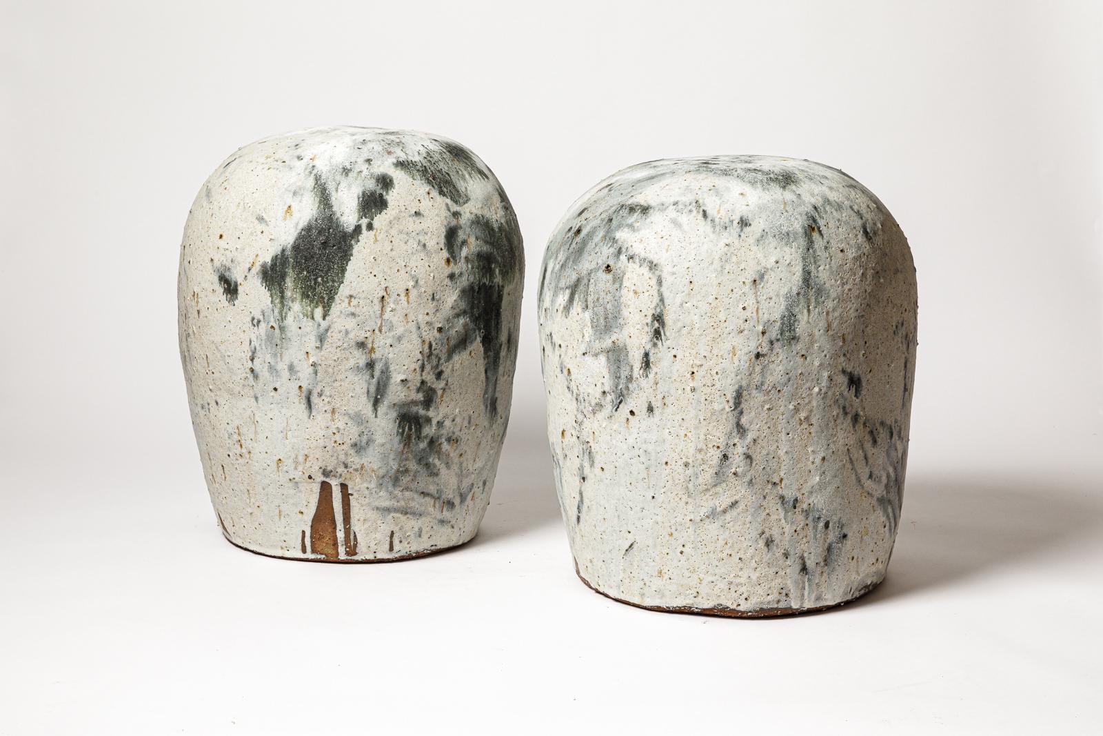 XXI secolo e contemporaneo Sgabello in ceramica di design del 21° secolo in gres blu e grigio di B. Audureau 2/2 in vendita