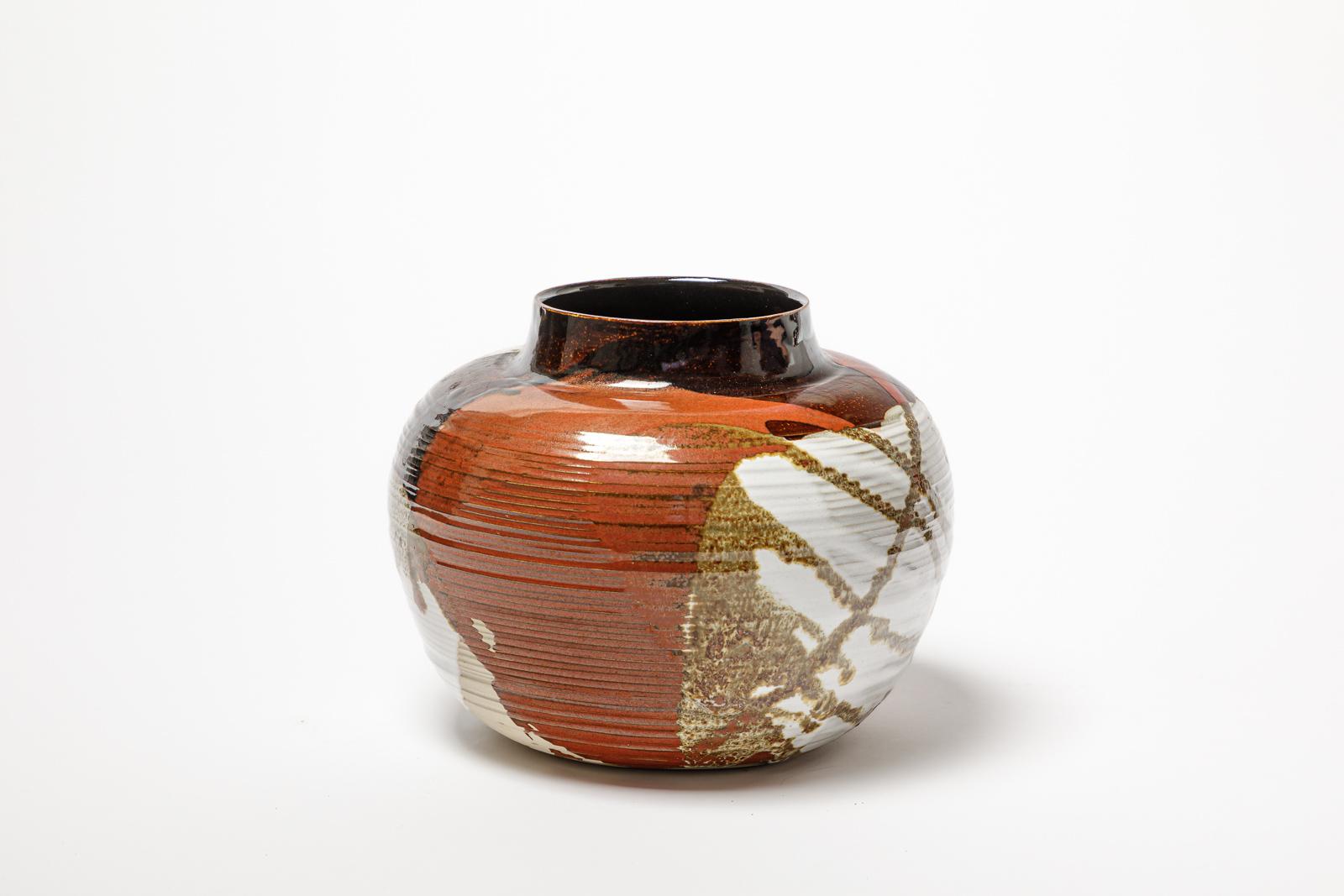 Moderne Vase en céramique abstraite blanche, noire et rouge, design du 21ème siècle par ATOI circa 2010 en vente