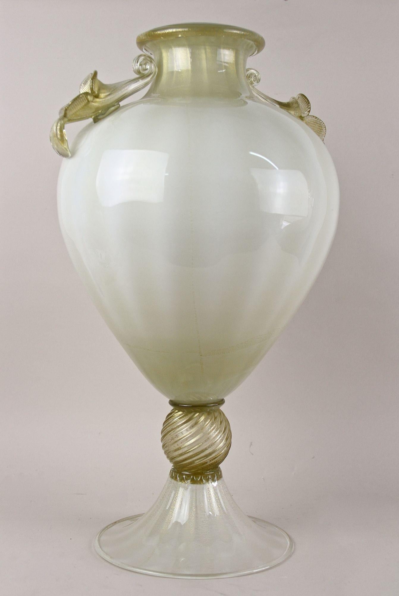 Goldene/beige Murano Amphora-Vase des 21. Jahrhunderts von GABBIANI Venezia, Italien im Angebot 6