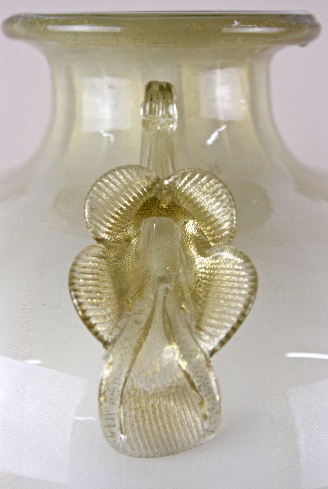 Goldene/beige Murano Amphora-Vase des 21. Jahrhunderts von GABBIANI Venezia, Italien (21. Jahrhundert und zeitgenössisch) im Angebot