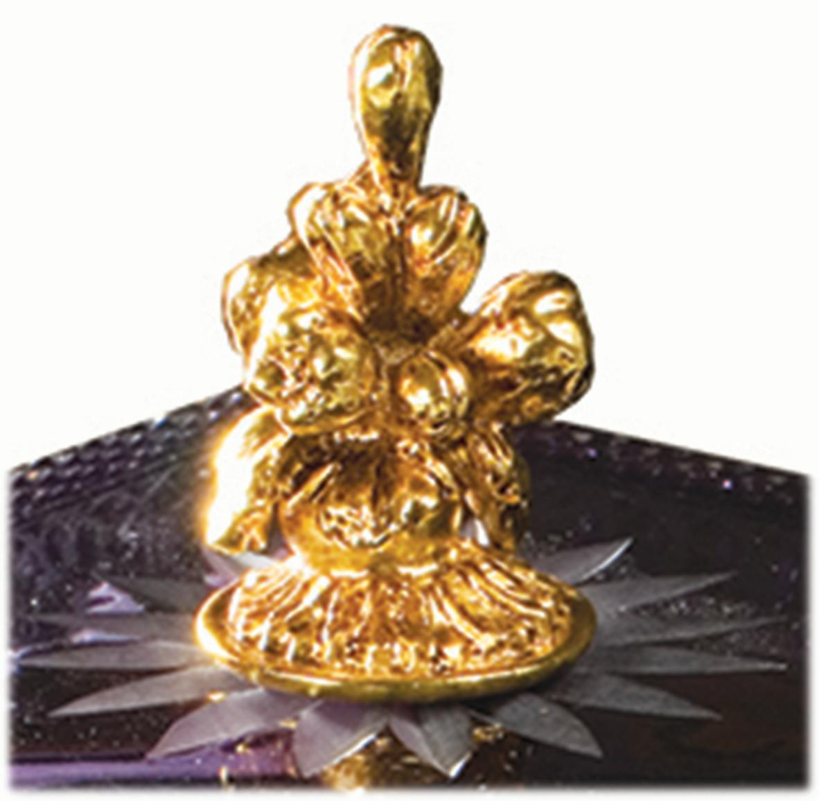 Italian 21st Century, Hand-Carved Amethyst Crystal and Bronze Box in Style of Luigi xvi For Sale