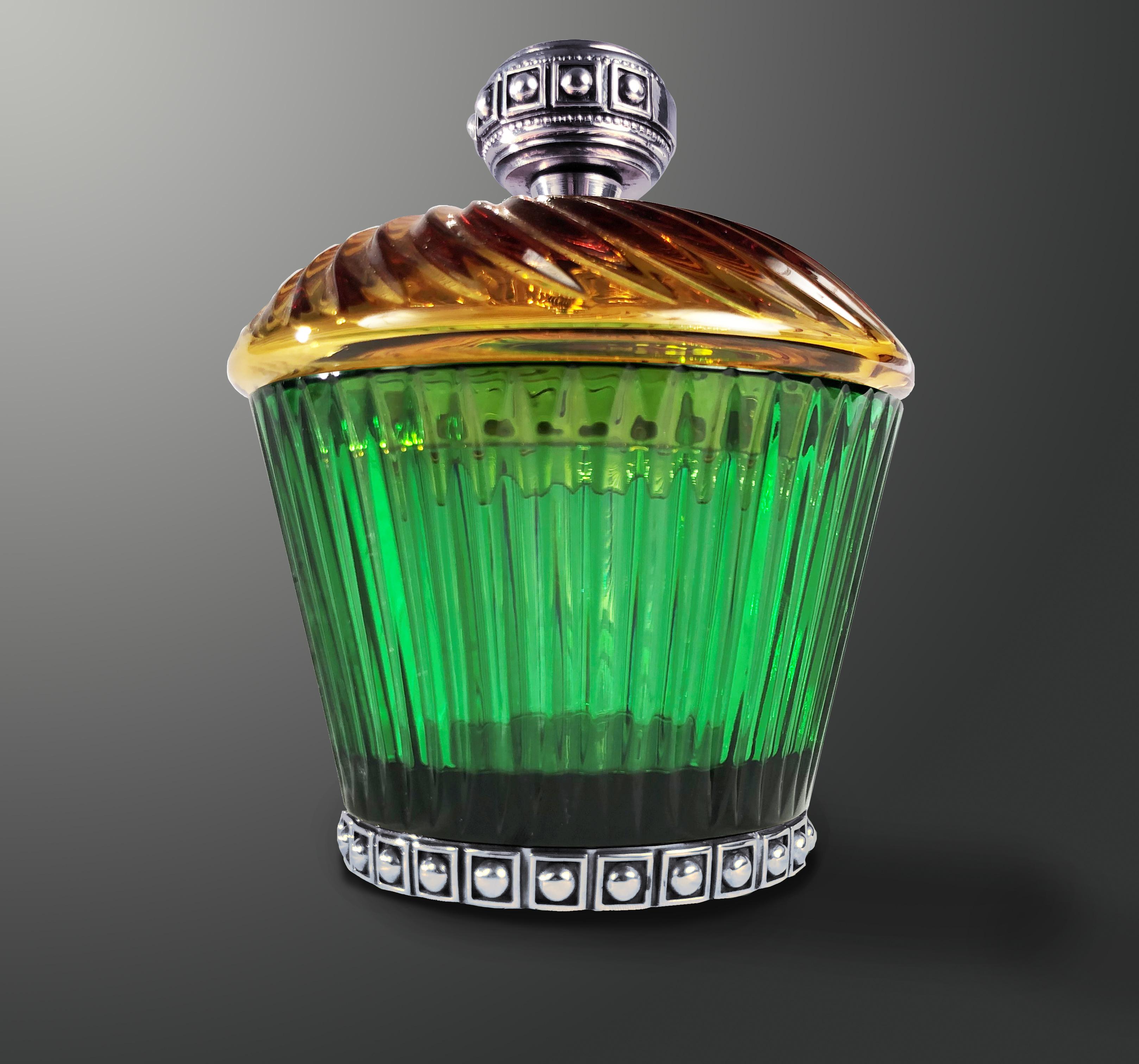 Italian 21st Century, Hand-Carved Green and Amber Crystal and Bronze Box For Sale