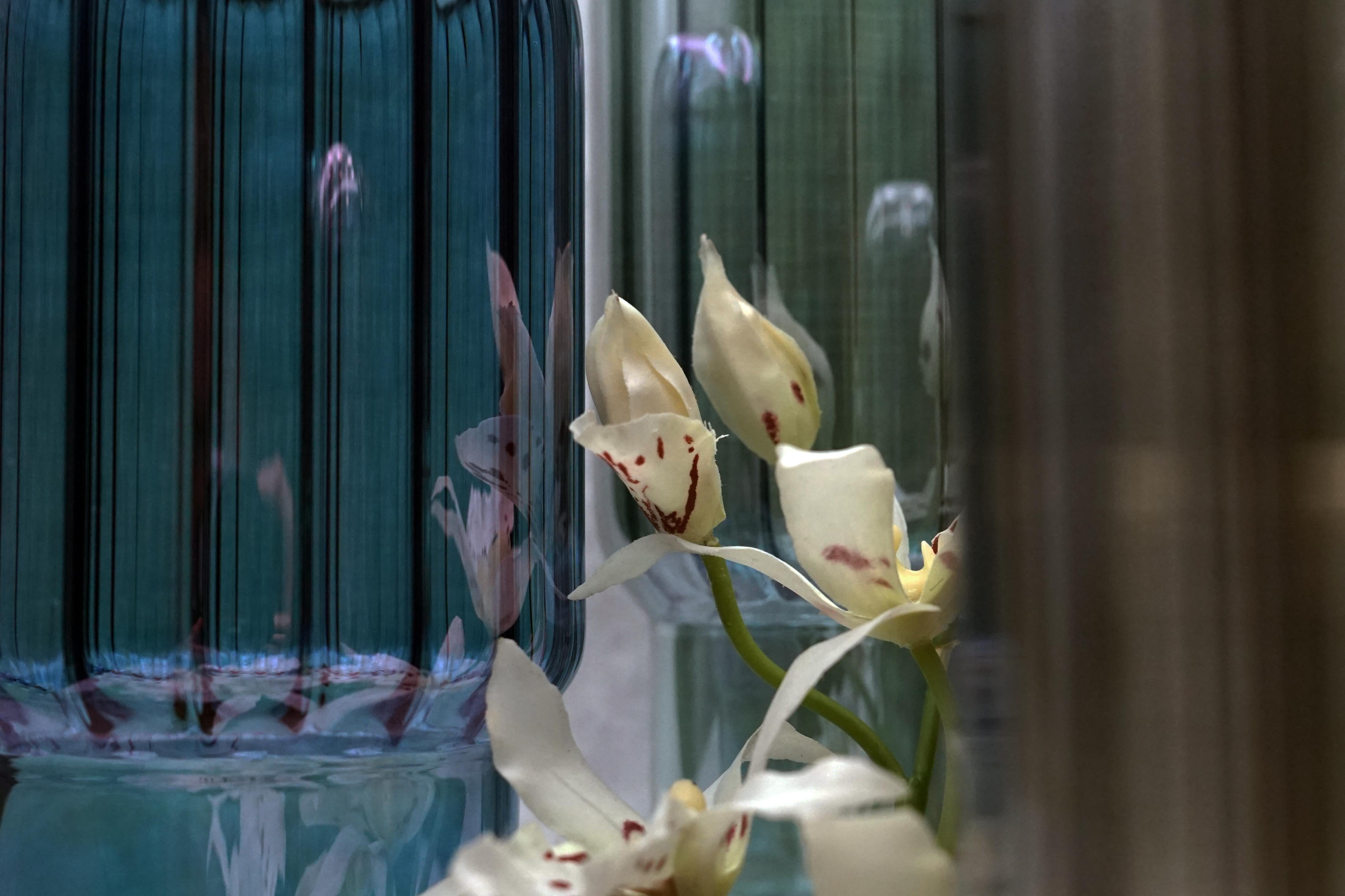 21st Century Handcrafted Glass Vase Brumma Small, Blue Color, Small, Kanz  In New Condition For Sale In Venezia, Veneto