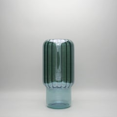 Vase en verre artisanal BRUMMA du 21e siècle, couleur verte, moyen, Kanz