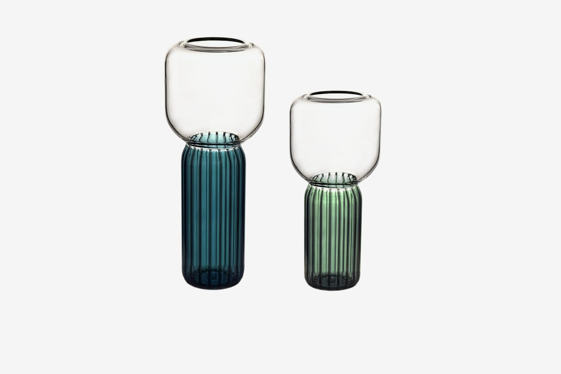 Set de vases en verre fait main, Lollo, couleur bleue, Kanz, disponible en vente 5